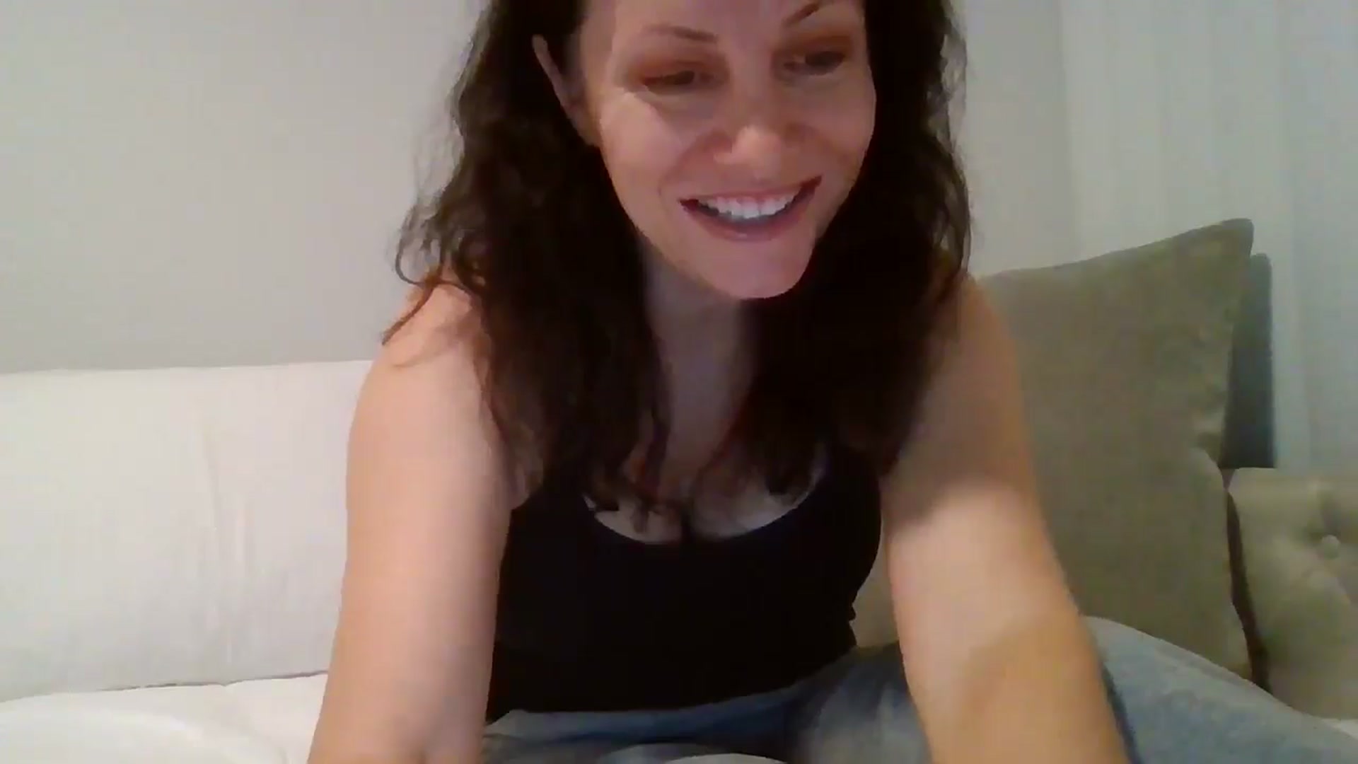 Gallery image thumbnail from LVDOLL's myfreecams stream on, 11/18/2025, 03:57 image 20 of 20