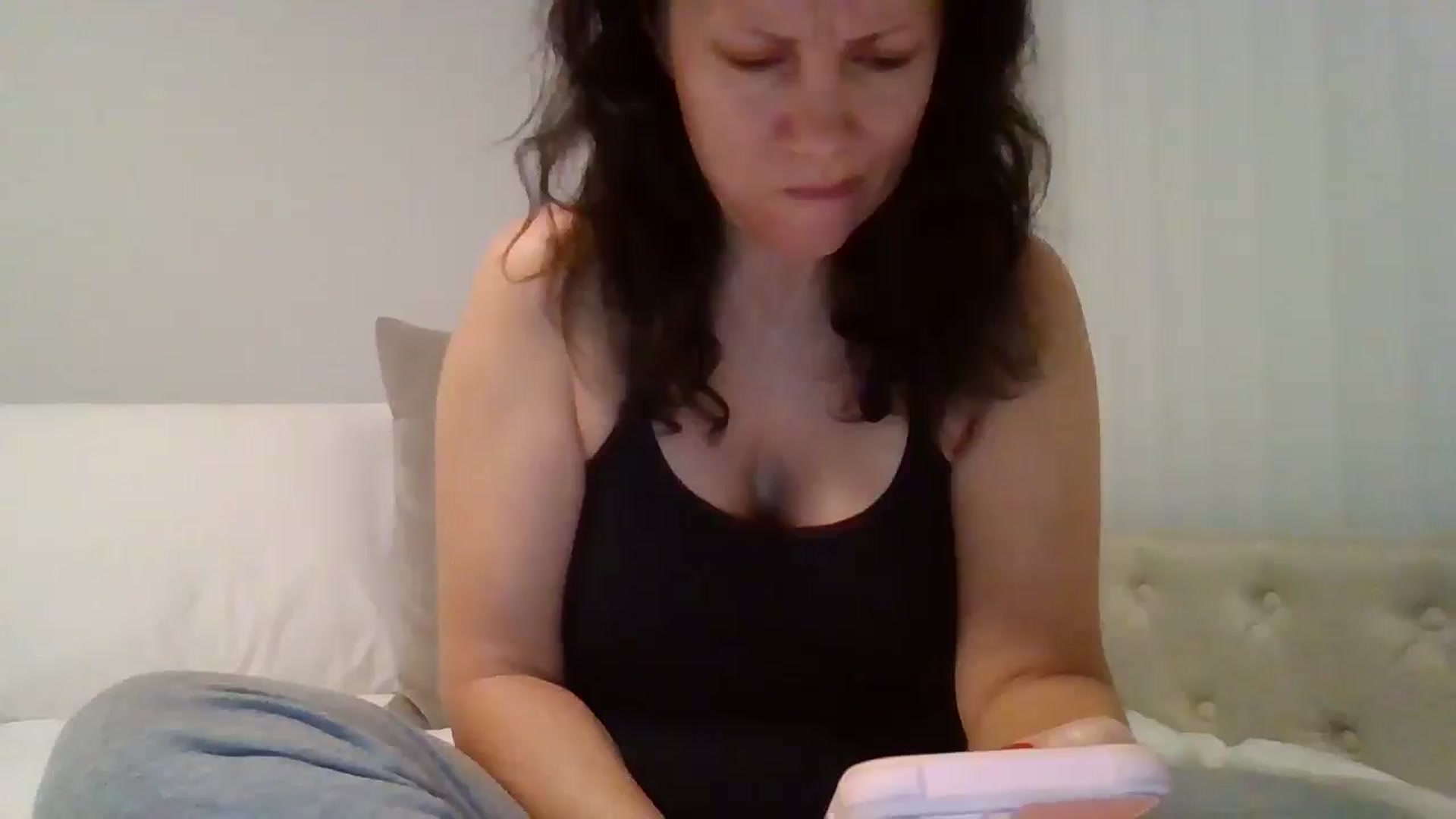 Gallery image thumbnail from LVDOLL's myfreecams stream on, 11/18/2025, 06:01 image 2 of 20