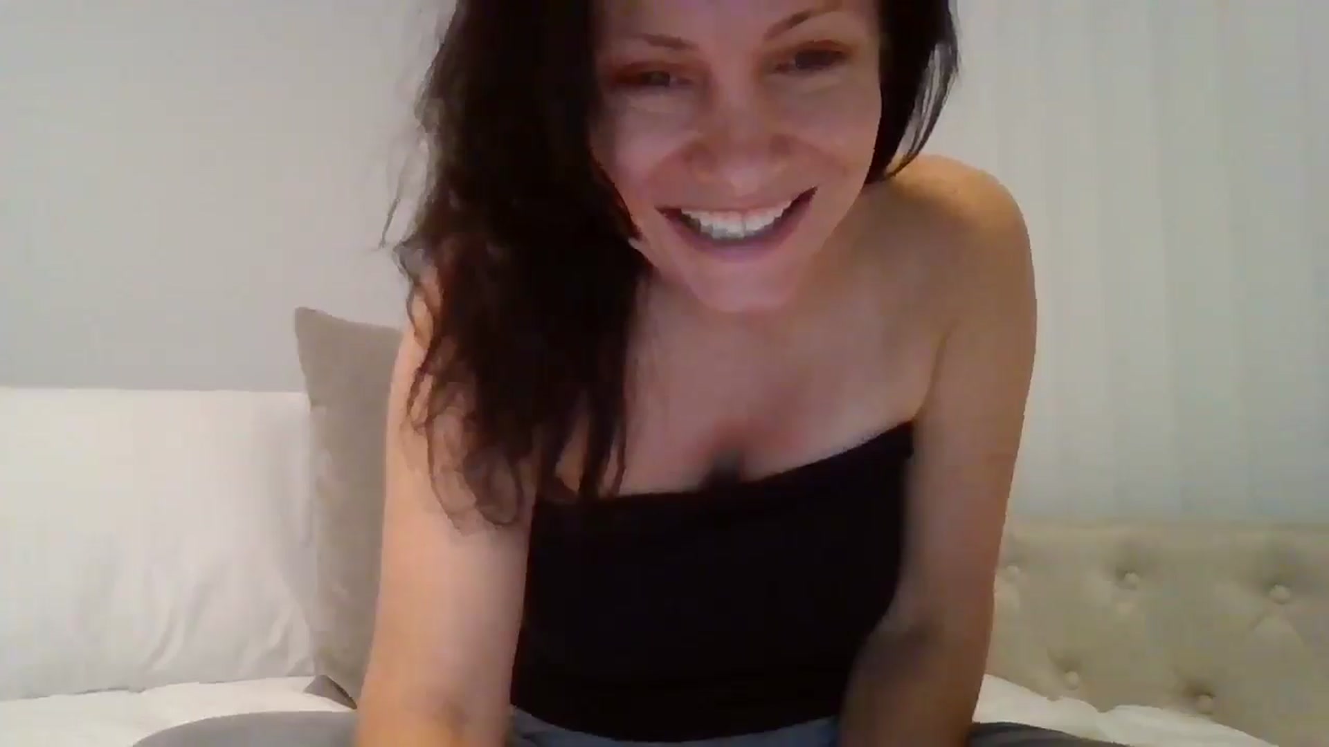 Gallery image thumbnail from LVDOLL's myfreecams stream on, 11/18/2025, 06:01 image 19 of 20