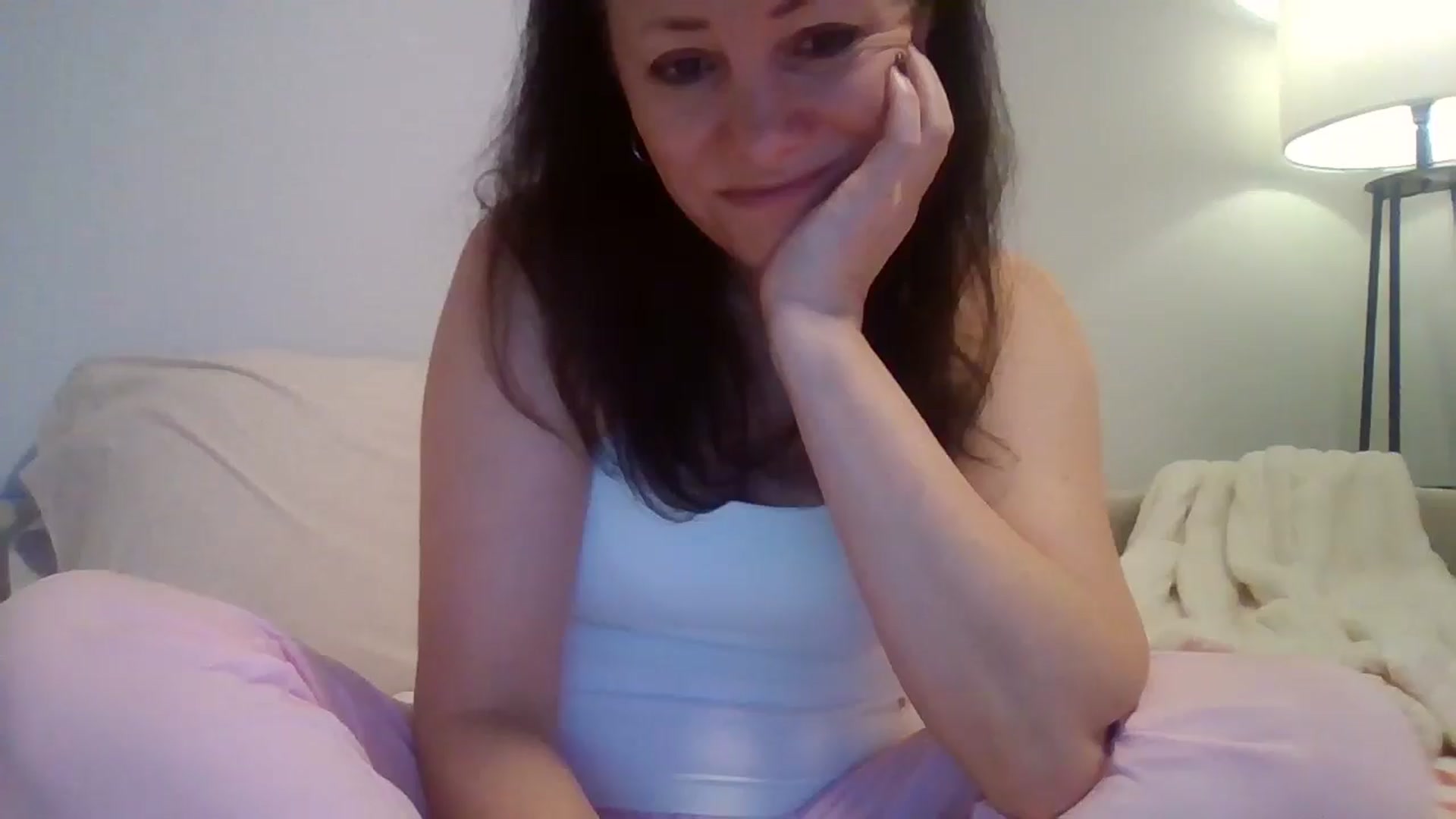 Gallery image thumbnail from LVDOLL's myfreecams stream on, 12/16/2025, 06:34 image 1 of 20