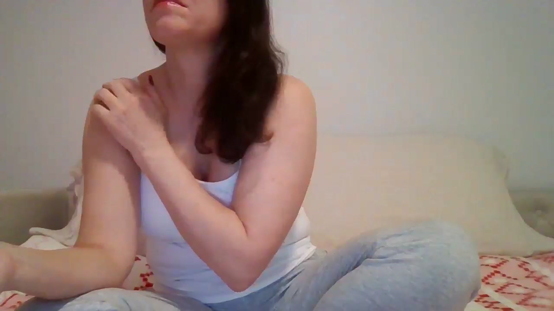 Gallery image thumbnail from LVDOLL's myfreecams stream on, 12/18/2025, 05:41 image 12 of 20