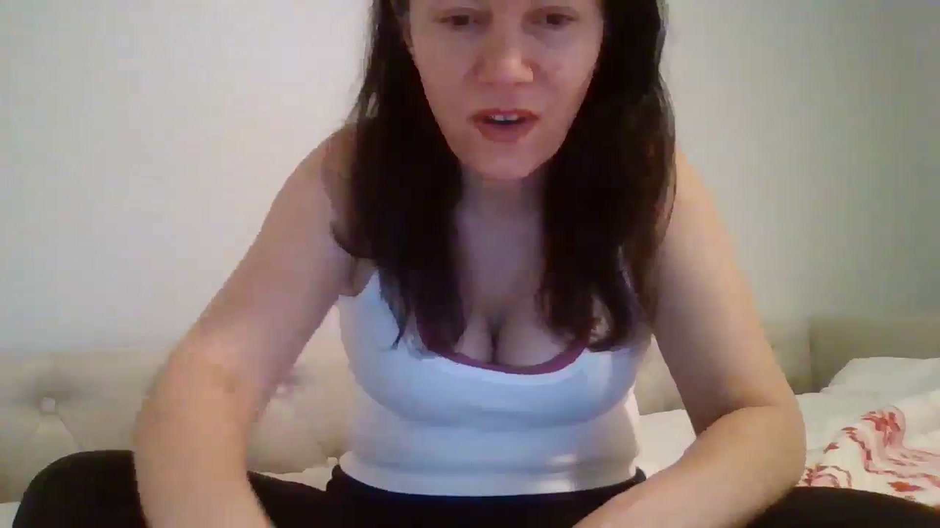 Gallery image thumbnail from LVDOLL's myfreecams stream on, 12/22/2025, 05:25 image 14 of 20