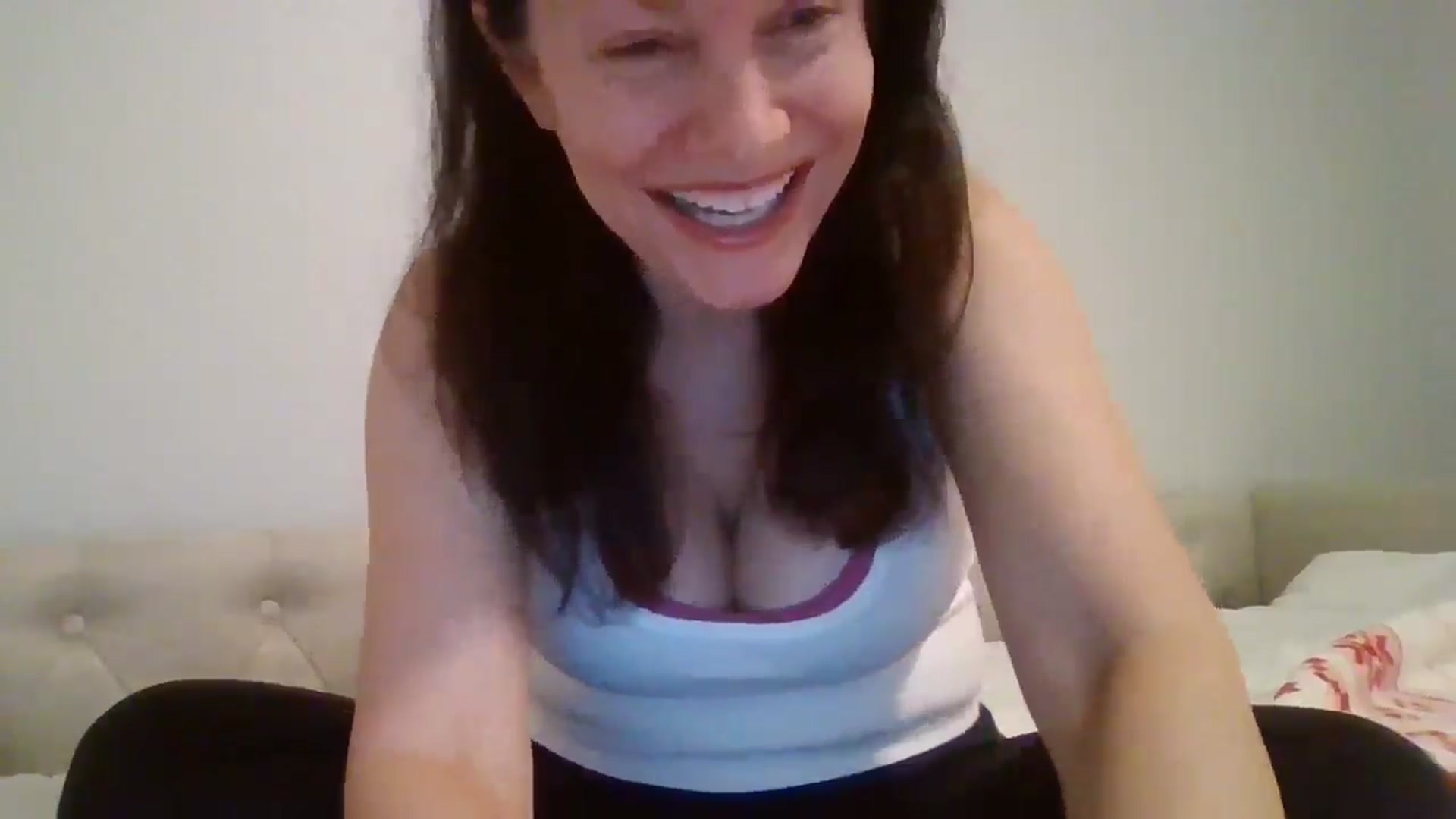 Gallery image thumbnail from LVDOLL's myfreecams stream on, 12/22/2025, 05:25 image 15 of 20