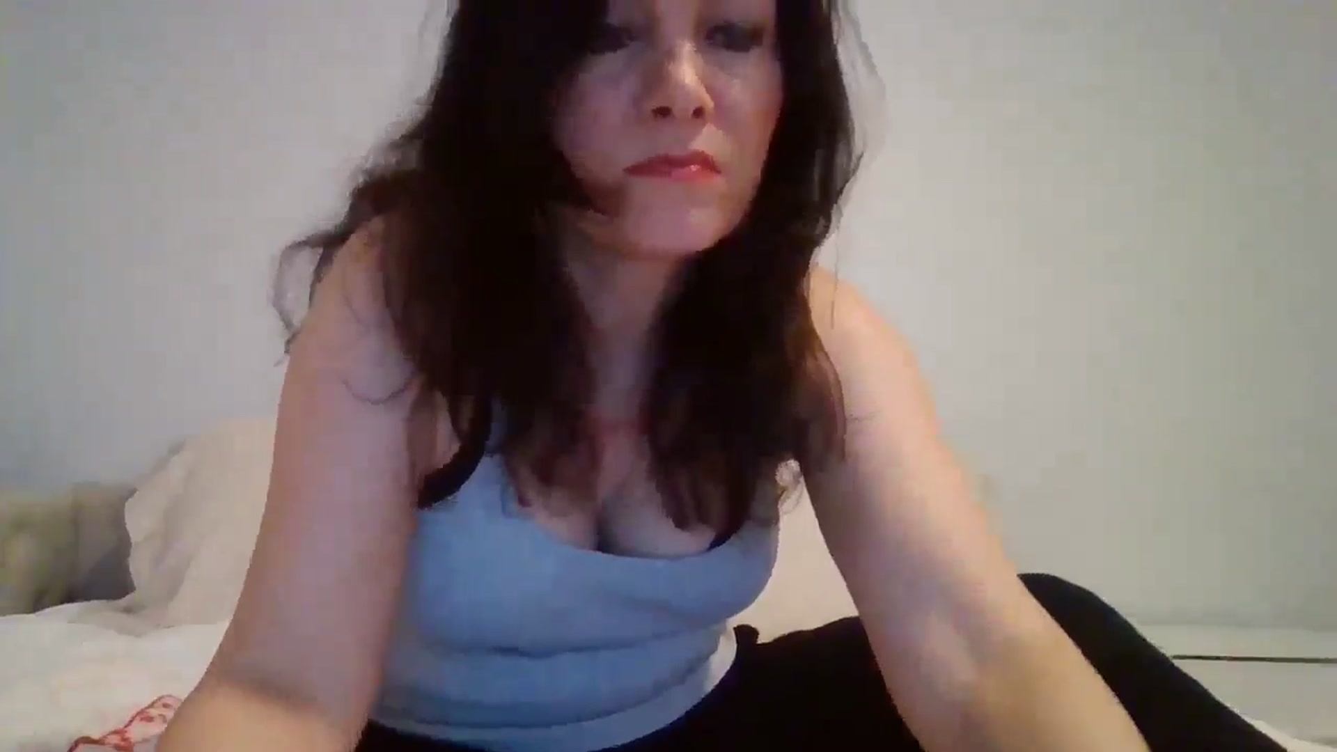 Gallery image thumbnail from LVDOLL's myfreecams stream on, 12/31/2025, 03:44 image 4 of 20