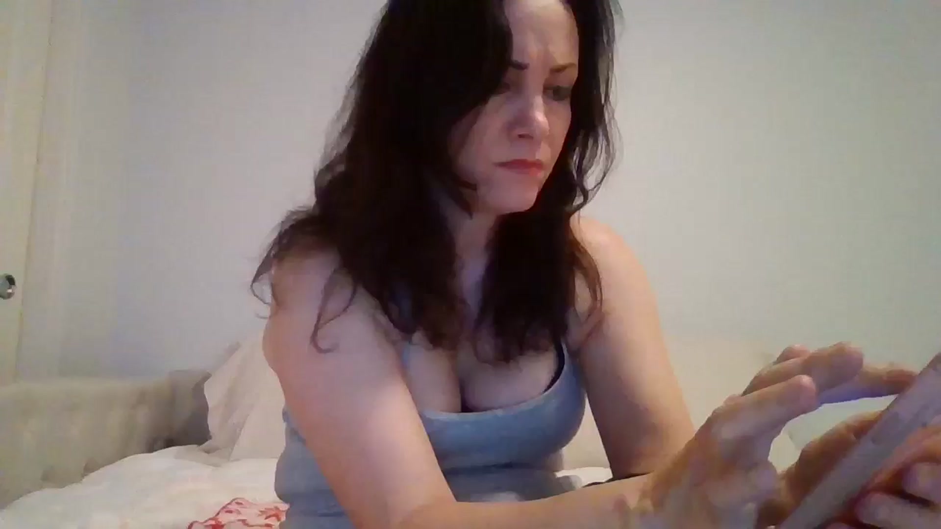 Gallery image thumbnail from LVDOLL's myfreecams stream on, 12/31/2025, 03:44 image 16 of 20