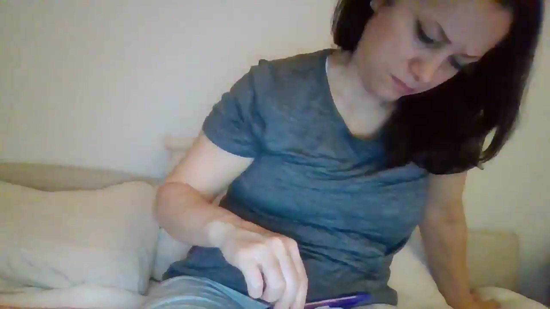 Gallery image thumbnail from LVDOLL's myfreecams stream on, 01/01/2026, 09:10 image 16 of 20