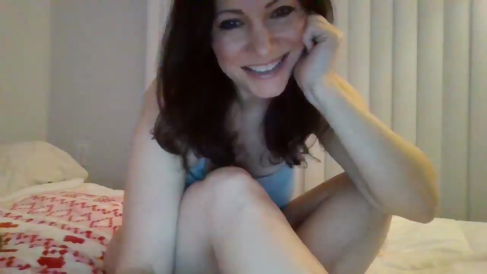 Gallery image thumbnail from LVDOLL's myfreecams stream on, 01/03/2026, 06:09 image 15 of 20