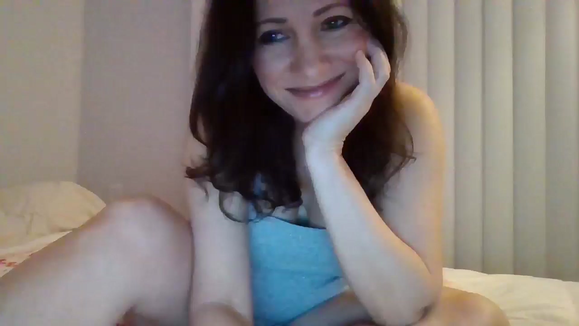 Gallery image thumbnail from LVDOLL's myfreecams stream on, 01/03/2026, 06:09 image 10 of 20