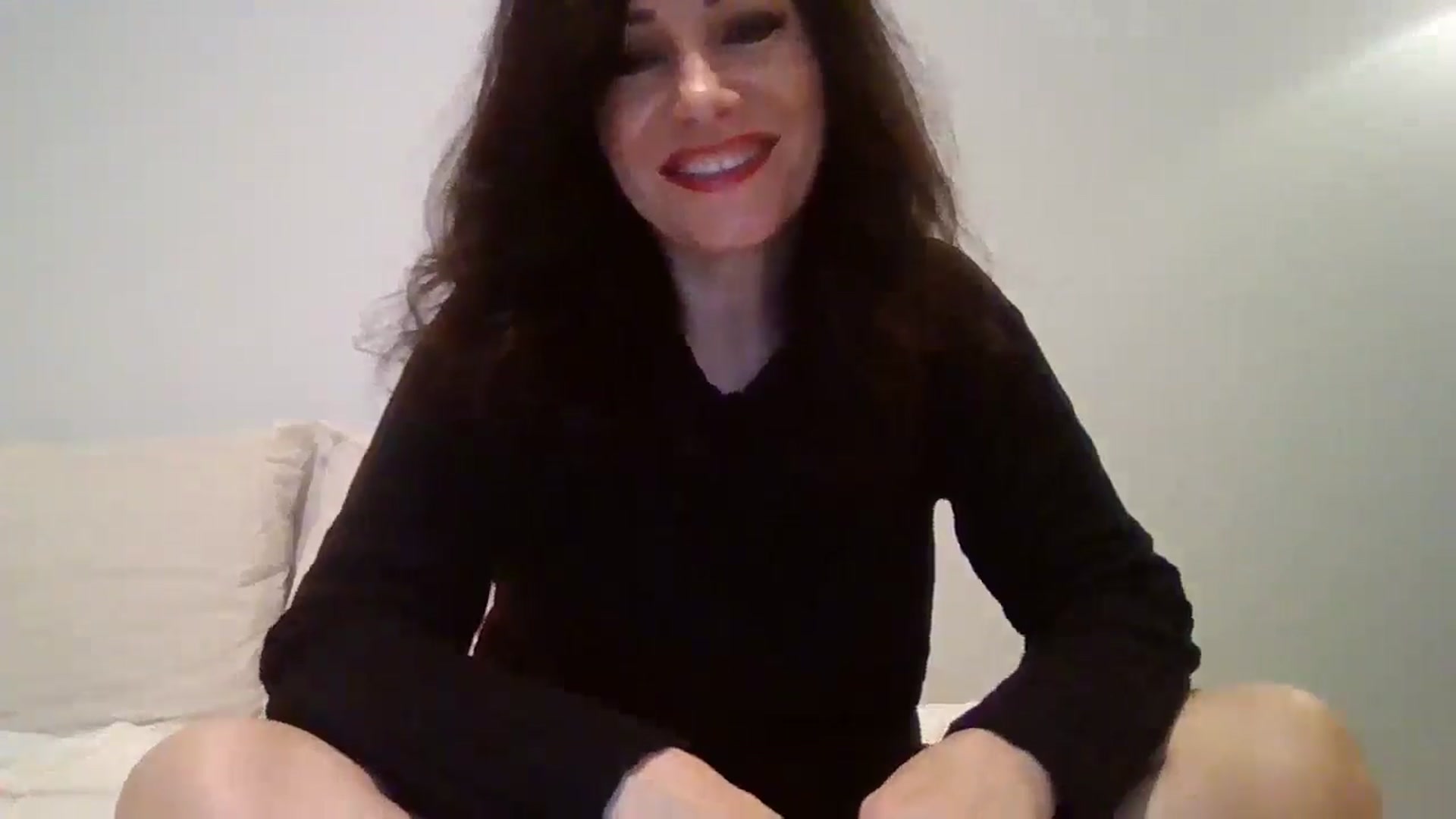 Gallery image thumbnail from LVDOLL's myfreecams stream on, 01/05/2026, 05:13 image 10 of 20