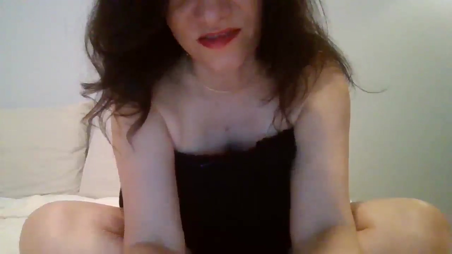 Gallery image thumbnail from LVDOLL's myfreecams stream on, 01/05/2026, 06:00 image 2 of 20