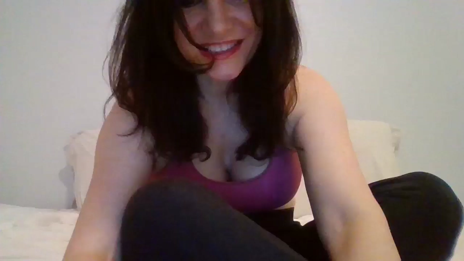 Gallery image thumbnail from LVDOLL's myfreecams stream on, 01/06/2026, 06:09 image 19 of 20