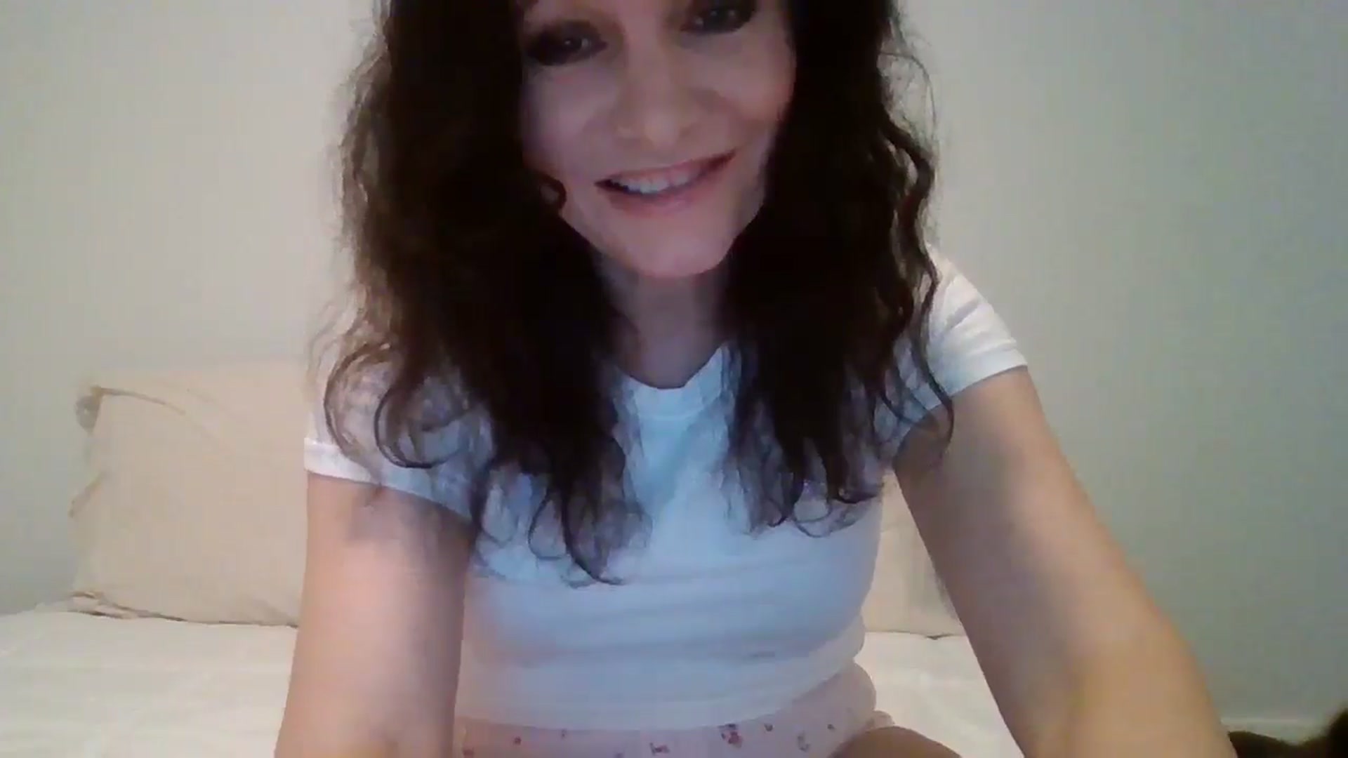 Gallery image thumbnail from LVDOLL's myfreecams stream on, 01/15/2026, 07:15 image 2 of 20