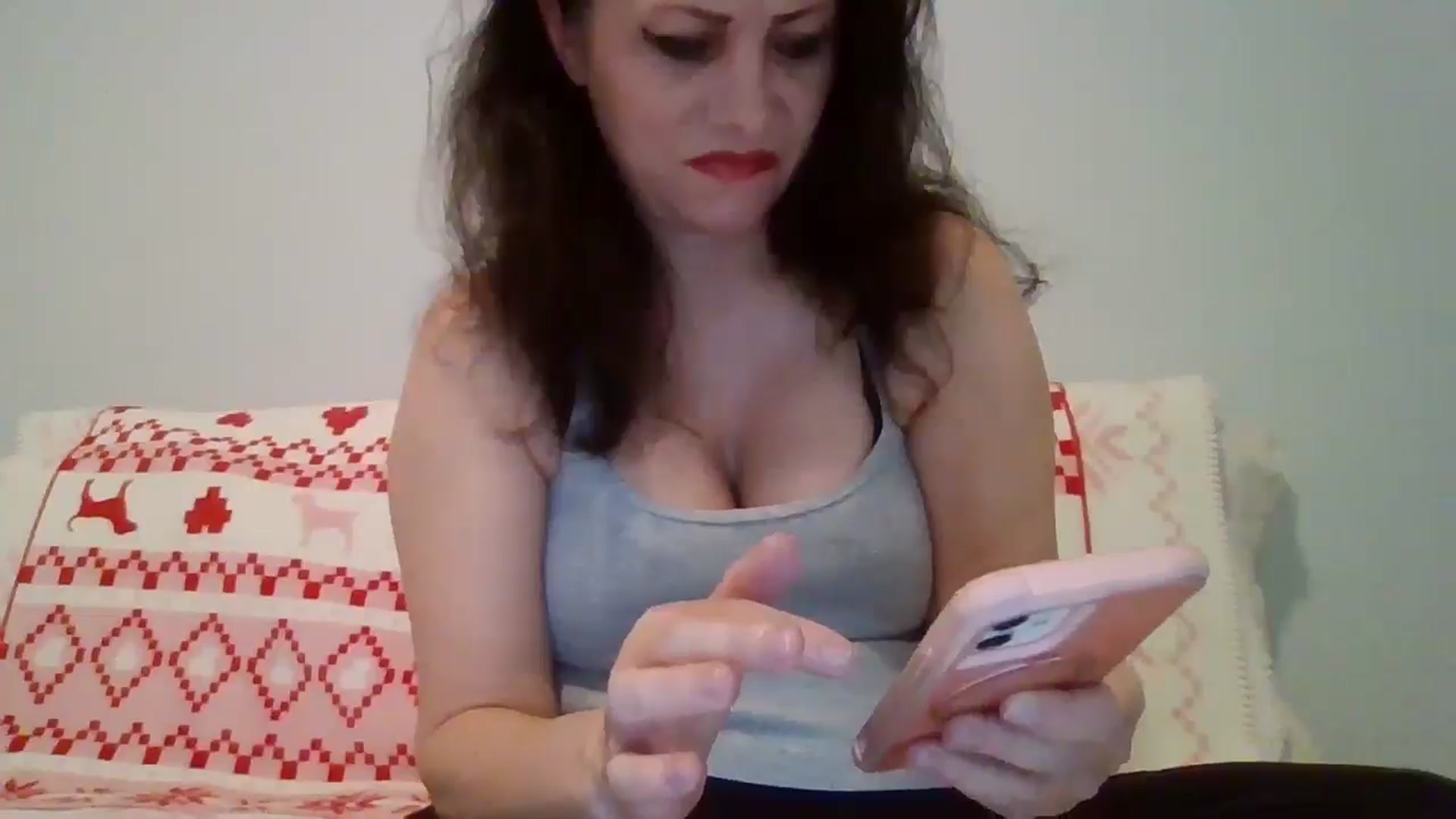 Gallery image thumbnail from LVDOLL's myfreecams stream on, 01/16/2026, 02:18 image 19 of 20