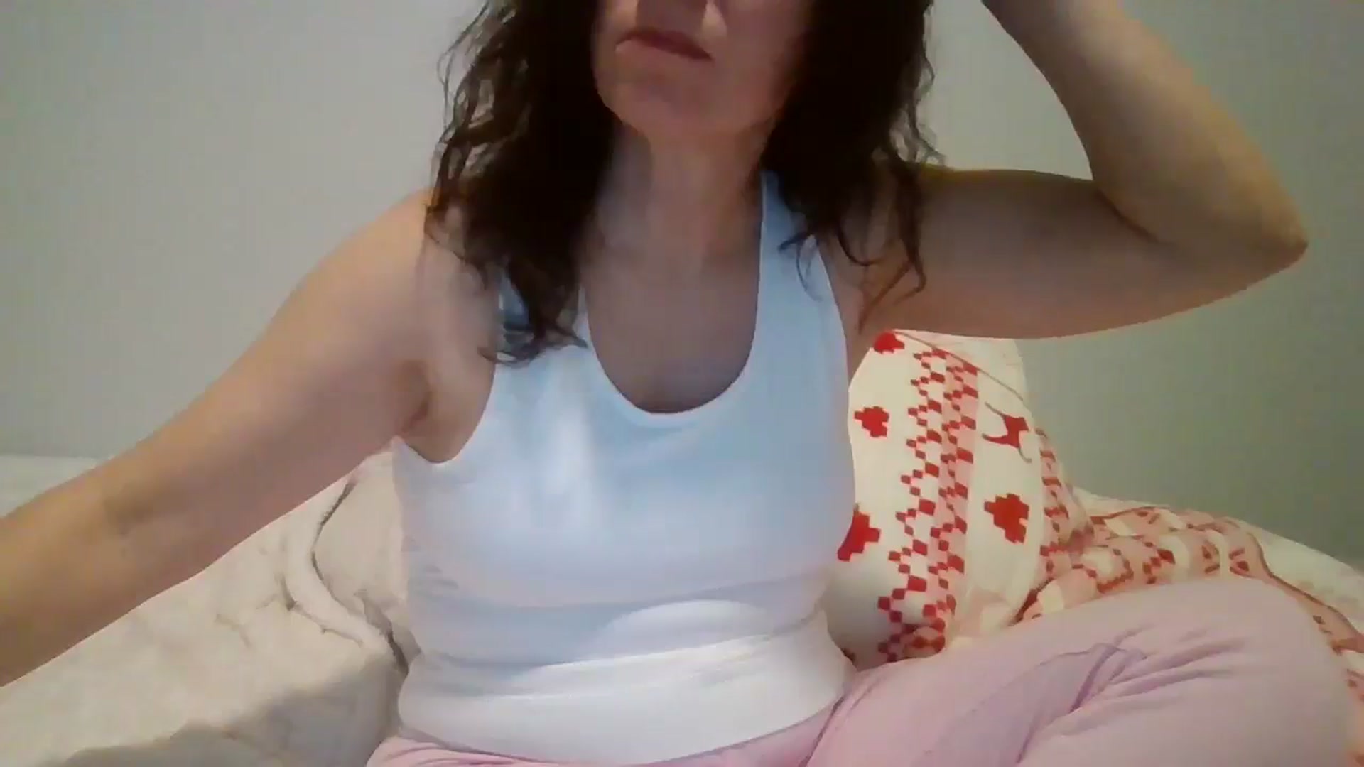 Gallery image thumbnail from LVDOLL's myfreecams stream on, 01/21/2026, 07:22 image 13 of 20