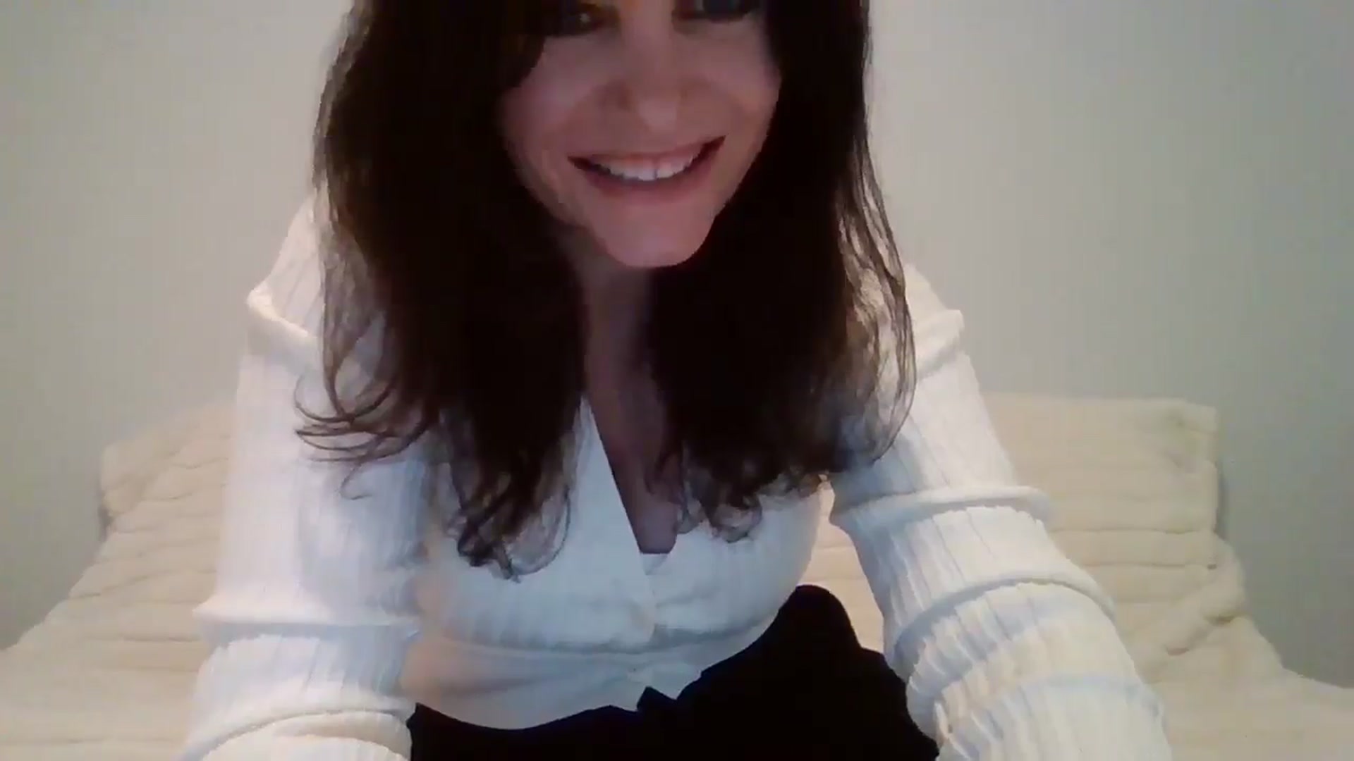 Gallery image thumbnail from LVDOLL's myfreecams stream on, 01/30/2026, 04:17 image 15 of 20