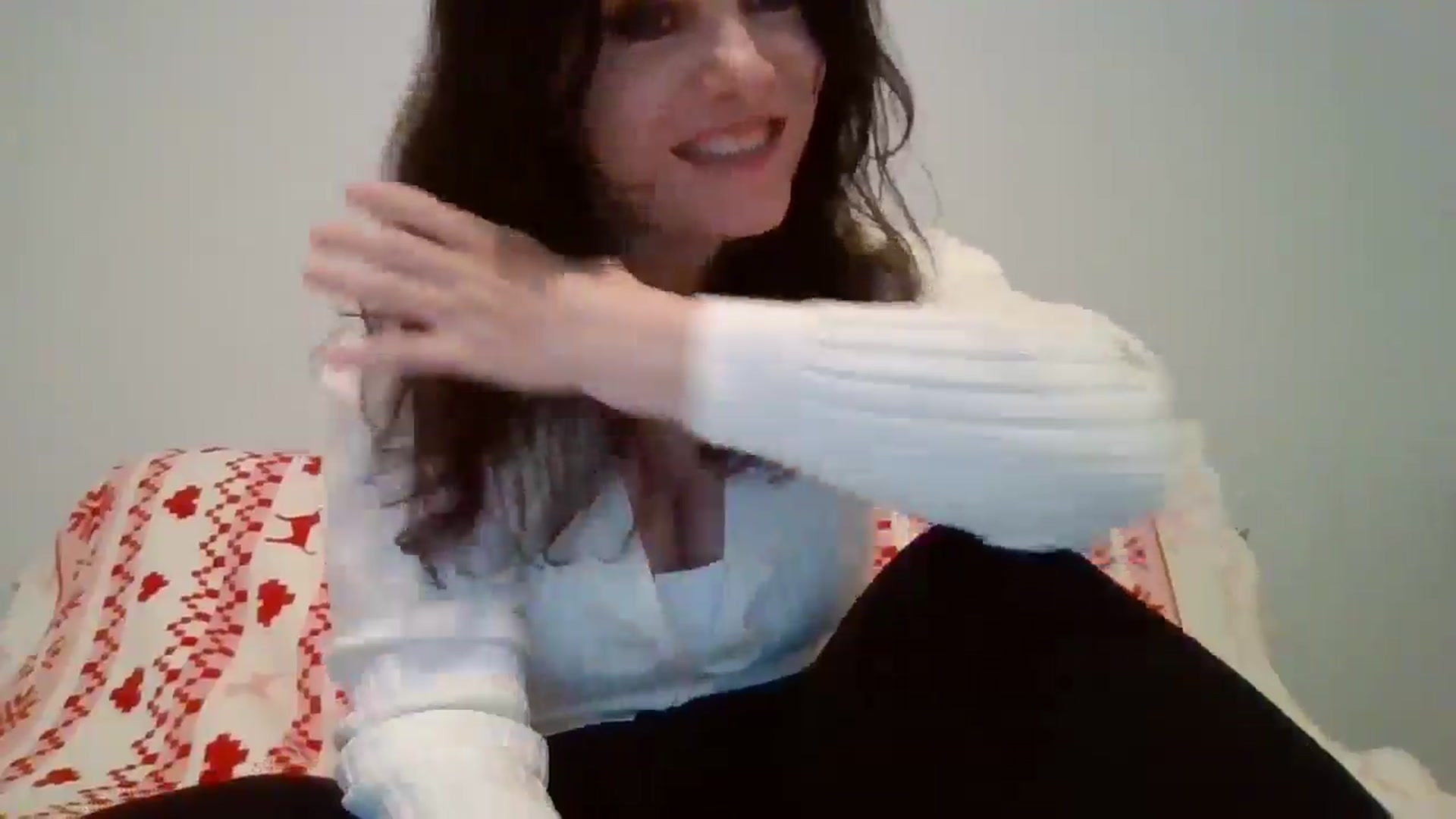 Gallery image thumbnail from LVDOLL's myfreecams stream on, 01/30/2026, 05:04 image 12 of 20