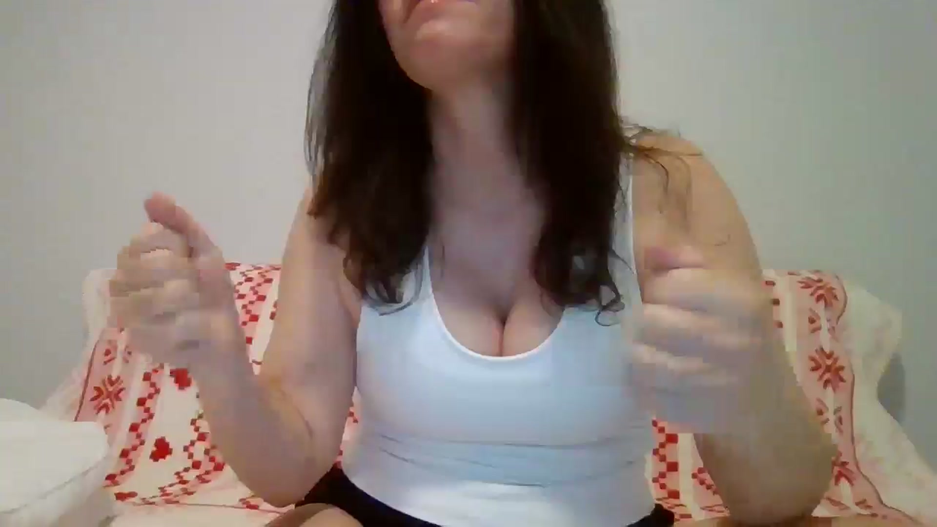 Gallery image thumbnail from LVDOLL's myfreecams stream on, 02/02/2026, 05:12 image 12 of 20