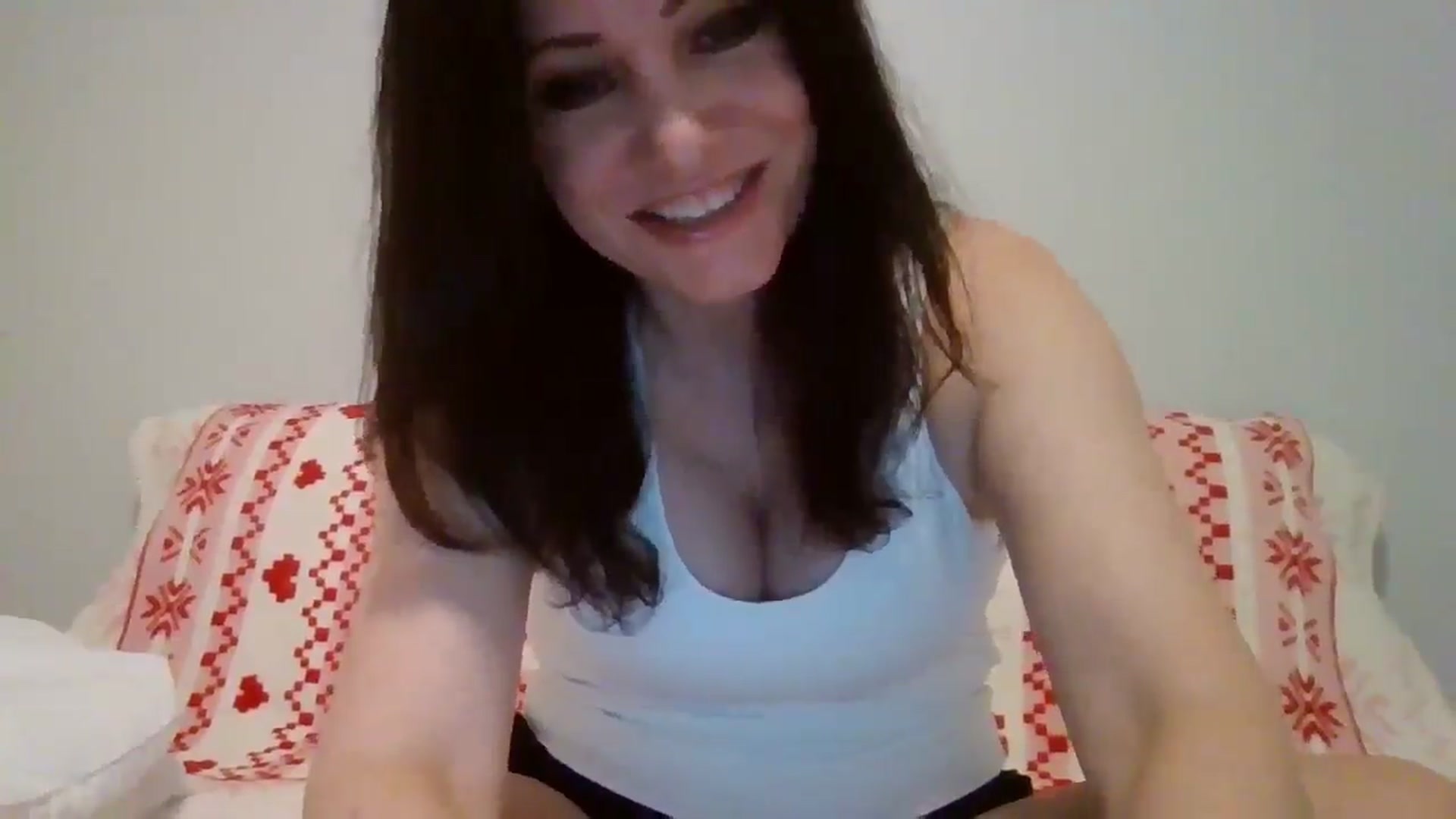 Gallery image thumbnail from LVDOLL's myfreecams stream on, 02/02/2026, 05:12 image 9 of 20