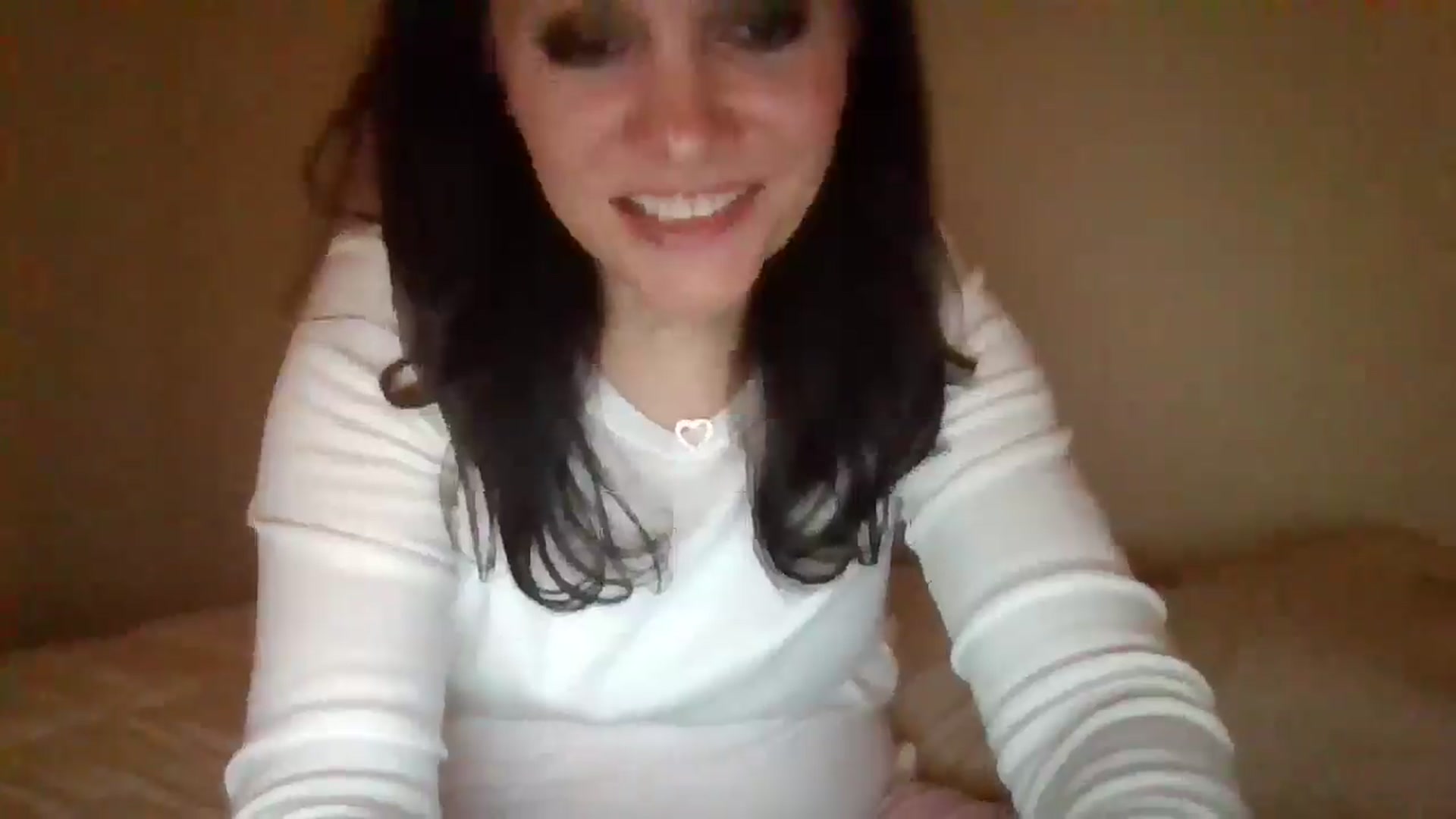Gallery image thumbnail from LVDOLL's myfreecams stream on, 02/14/2026, 08:35 image 18 of 20