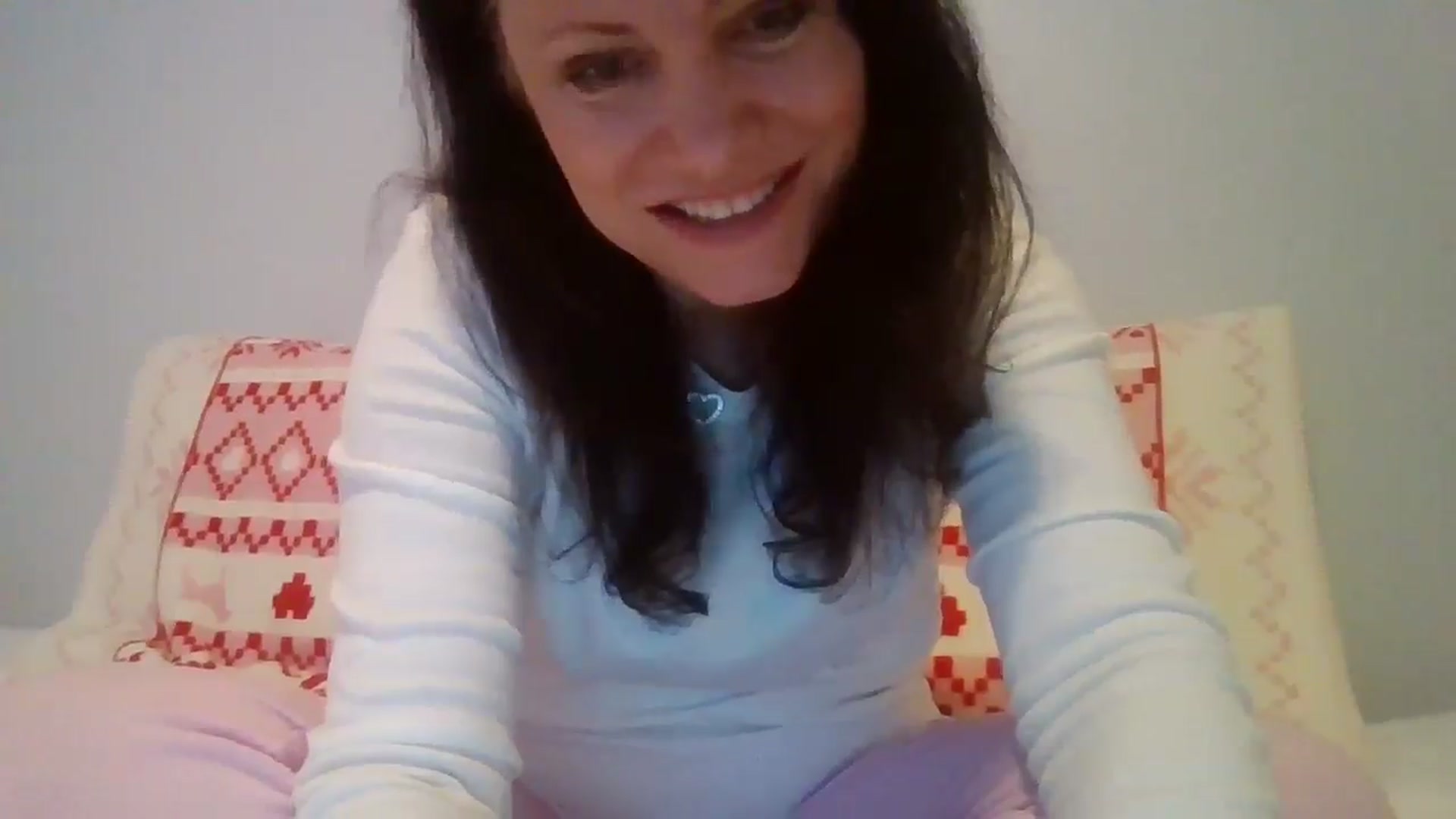 Gallery image thumbnail from LVDOLL's myfreecams stream on, 02/19/2026, 09:46 image 4 of 20