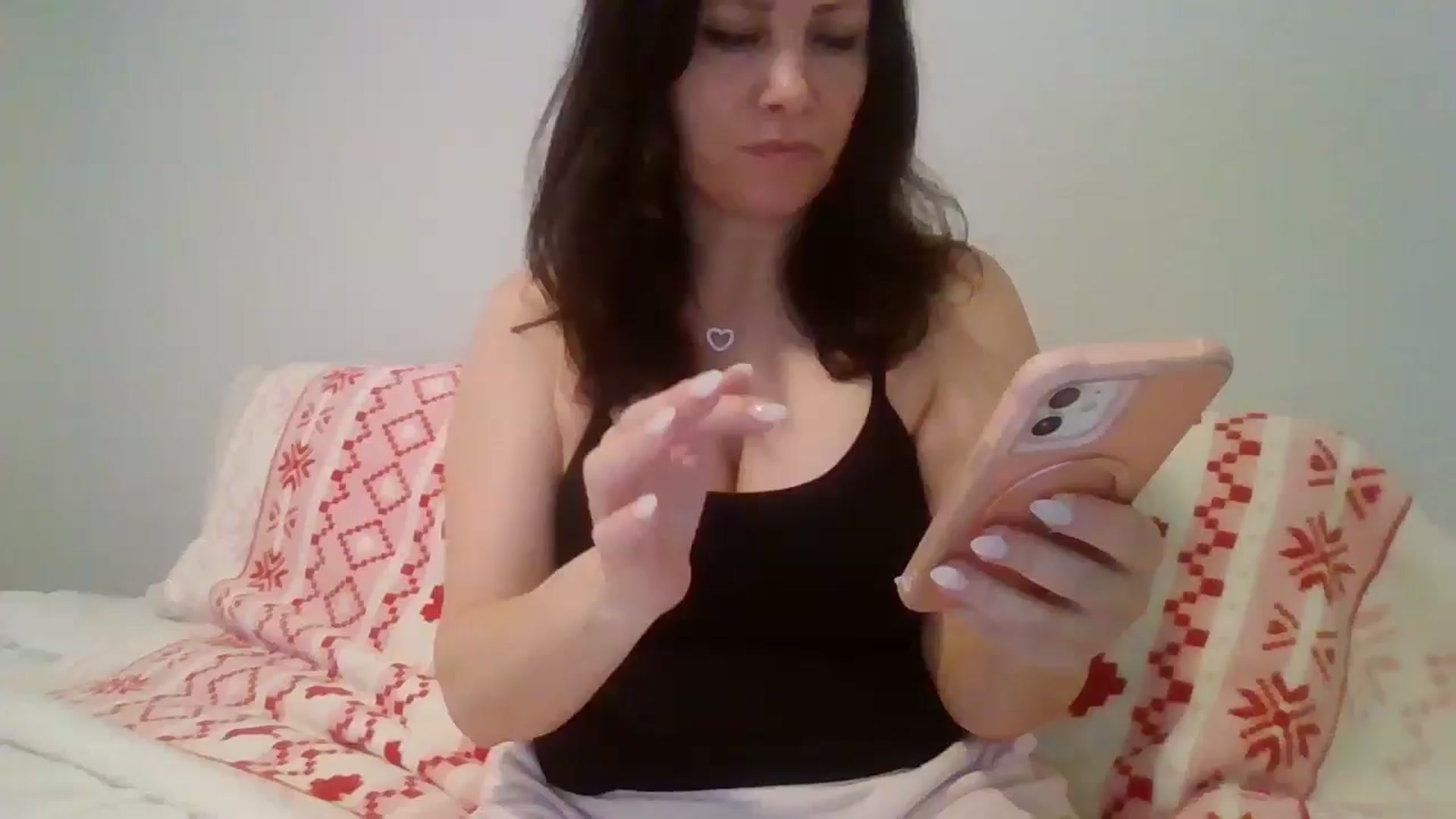 Gallery image thumbnail from LVDOLL's myfreecams stream on, 02/22/2026, 07:47 image 1 of 20