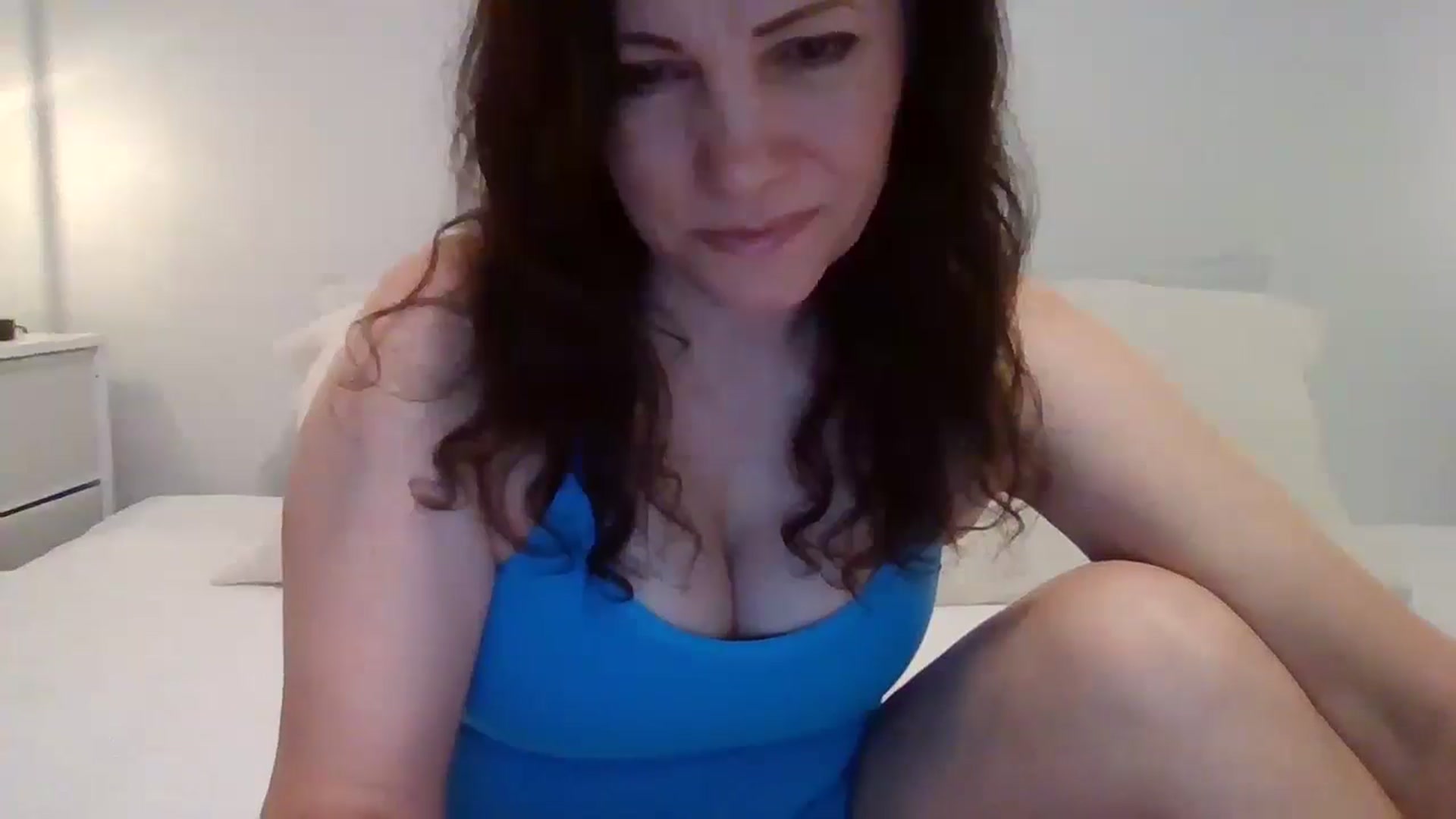Gallery image thumbnail from LVDOLL's myfreecams stream on, 03/16/2026, 02:54 image 15 of 20