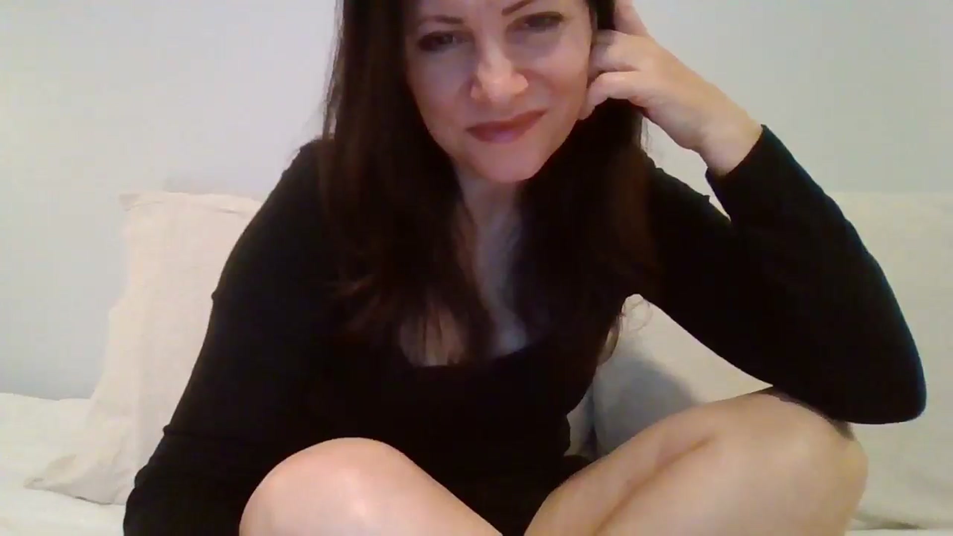 Gallery image thumbnail from LVDOLL's myfreecams stream on, 03/17/2026, 04:41 image 18 of 20