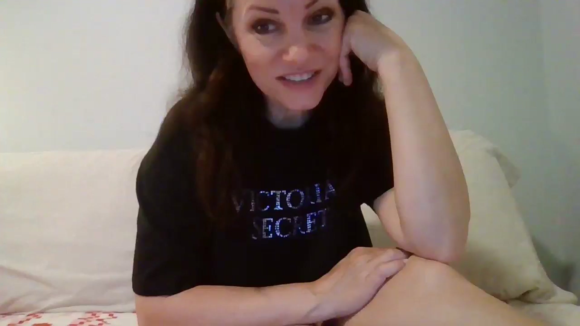 Gallery image thumbnail from LVDOLL's myfreecams stream on, 03/21/2026, 06:43 image 2 of 20