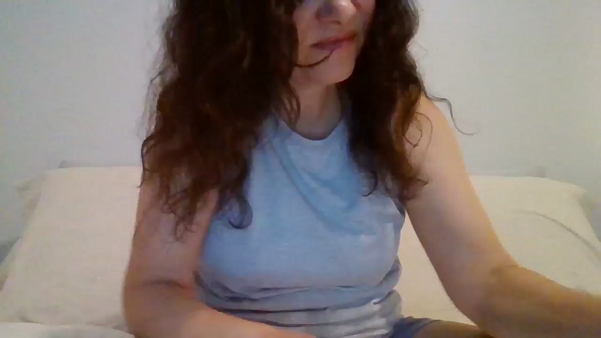 Gallery image thumbnail from LVDOLL's myfreecams stream on, 03/26/2026, 03:47 image 17 of 20