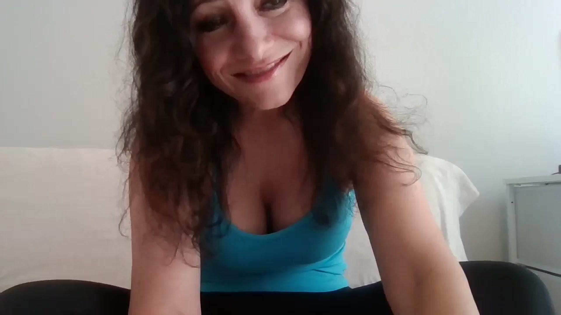 Gallery image thumbnail from LVDOLL's myfreecams stream on, 03/27/2026, 20:54 image 16 of 20