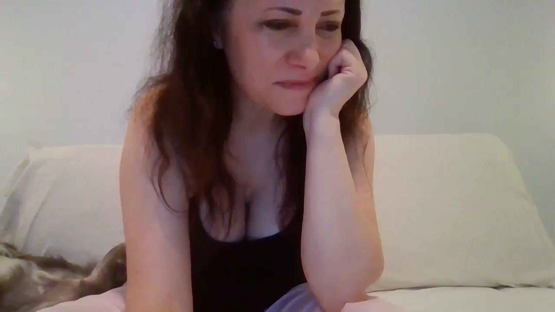 Gallery image thumbnail from LVDOLL's myfreecams stream on, 03/31/2026, 05:49 image 19 of 20