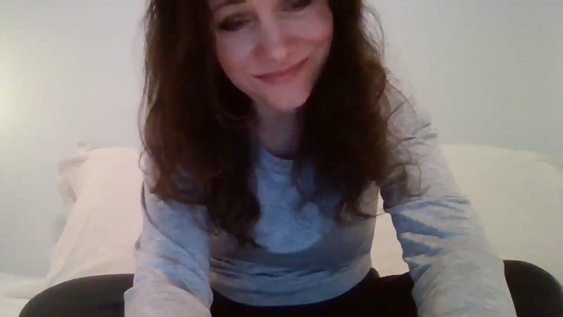 Gallery image thumbnail from LVDOLL's myfreecams stream on, 04/01/2026, 03:36 image 10 of 20