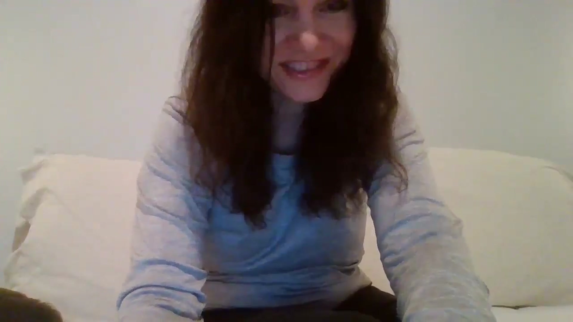 Gallery image thumbnail from LVDOLL's myfreecams stream on, 04/01/2026, 04:19 image 3 of 20