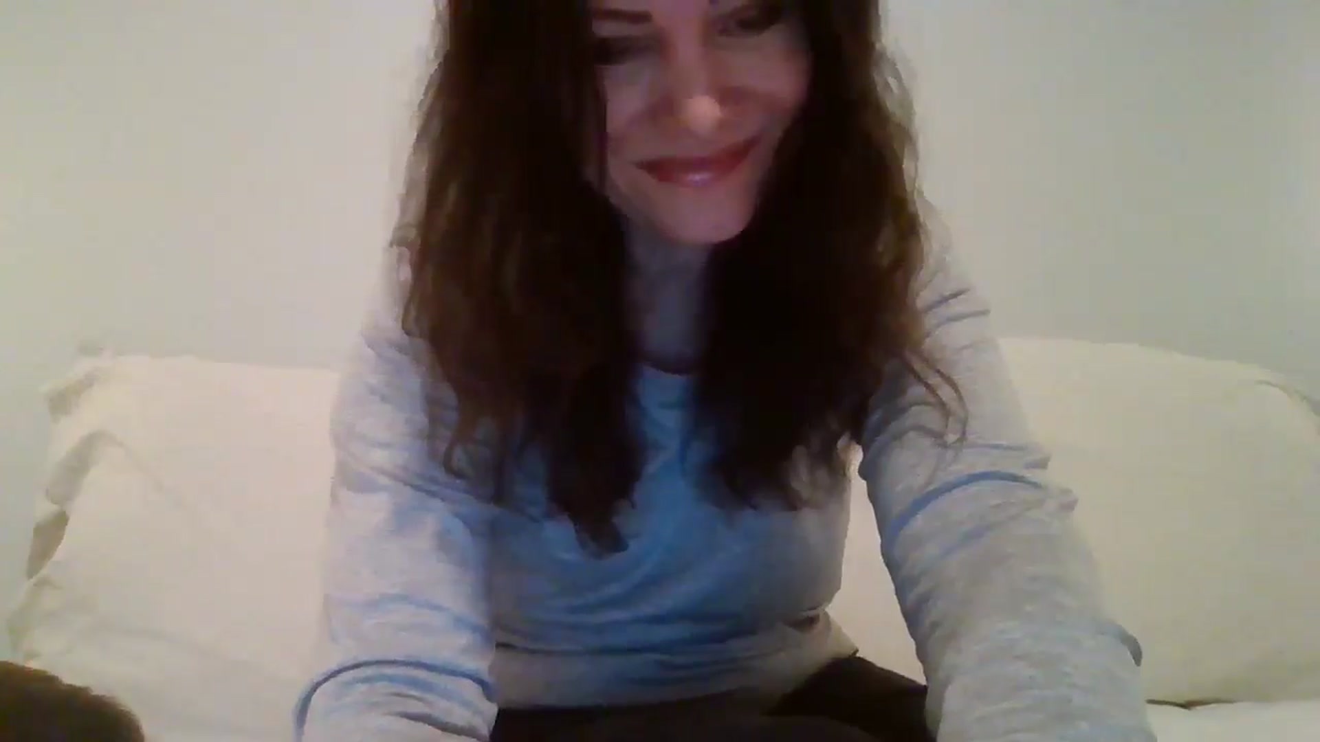 Gallery image thumbnail from LVDOLL's myfreecams stream on, 04/01/2026, 04:19 image 4 of 20