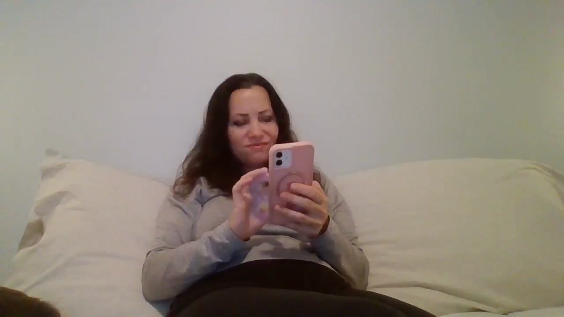 Gallery image thumbnail from LVDOLL's myfreecams stream on, 04/01/2026, 04:19 image 10 of 20