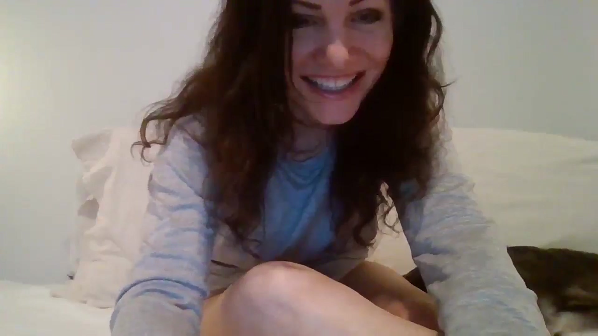 Gallery image thumbnail from LVDOLL's myfreecams stream on, 04/01/2026, 07:04 image 3 of 20