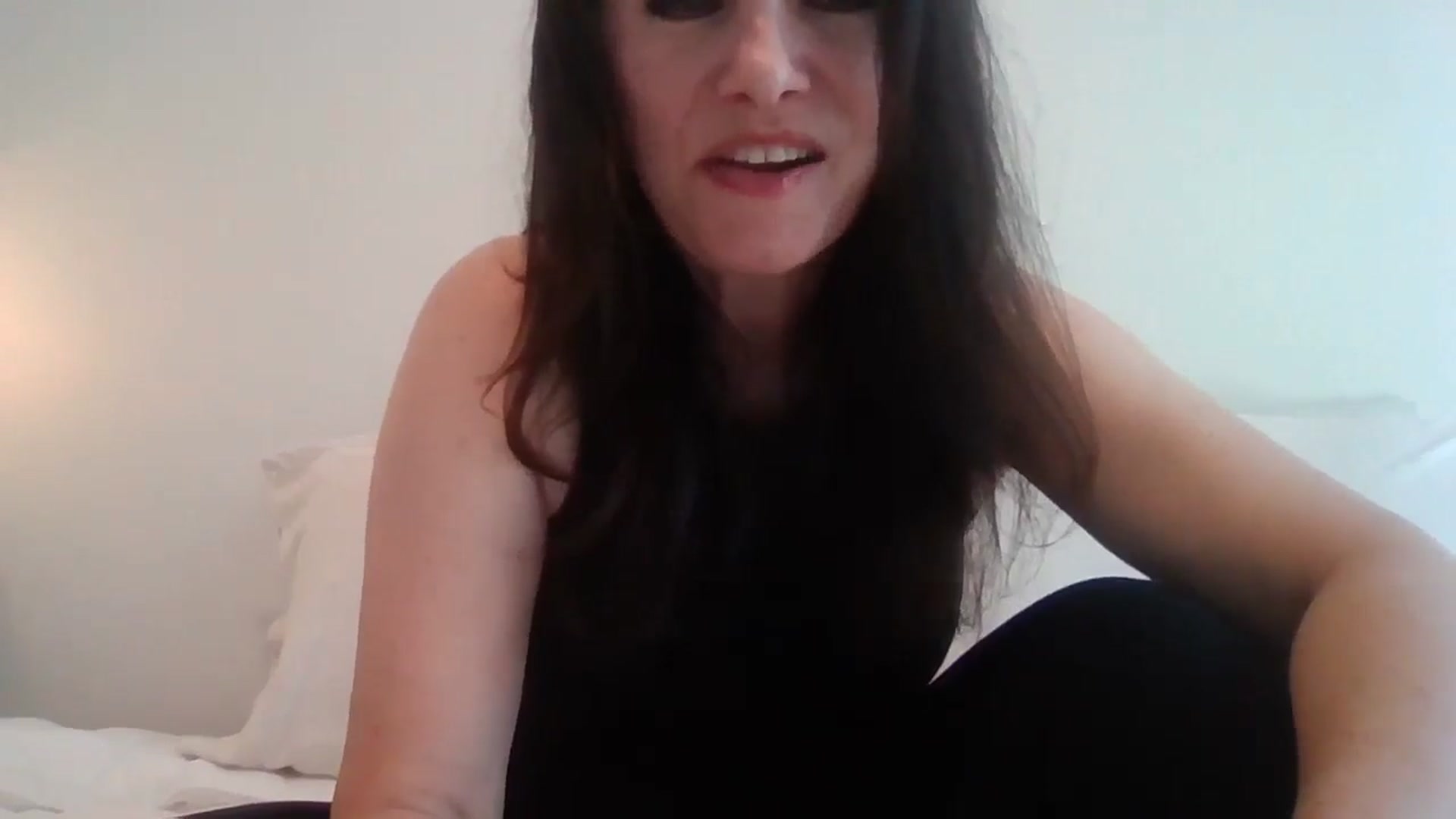 Gallery image thumbnail from LVDOLL's myfreecams stream on, 04/04/2026, 24:11 image 12 of 20