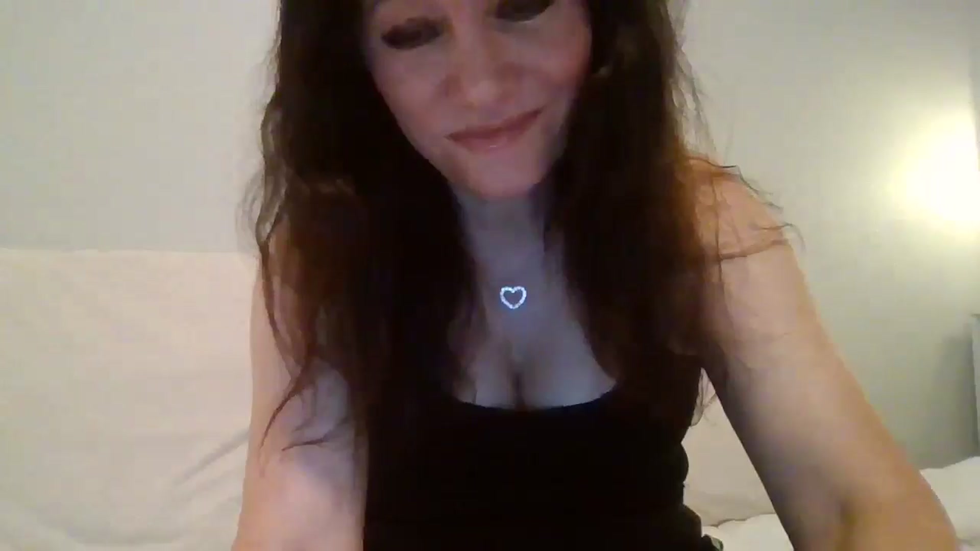 Gallery image thumbnail from LVDOLL's myfreecams stream on, 04/08/2026, 03:53 image 7 of 20