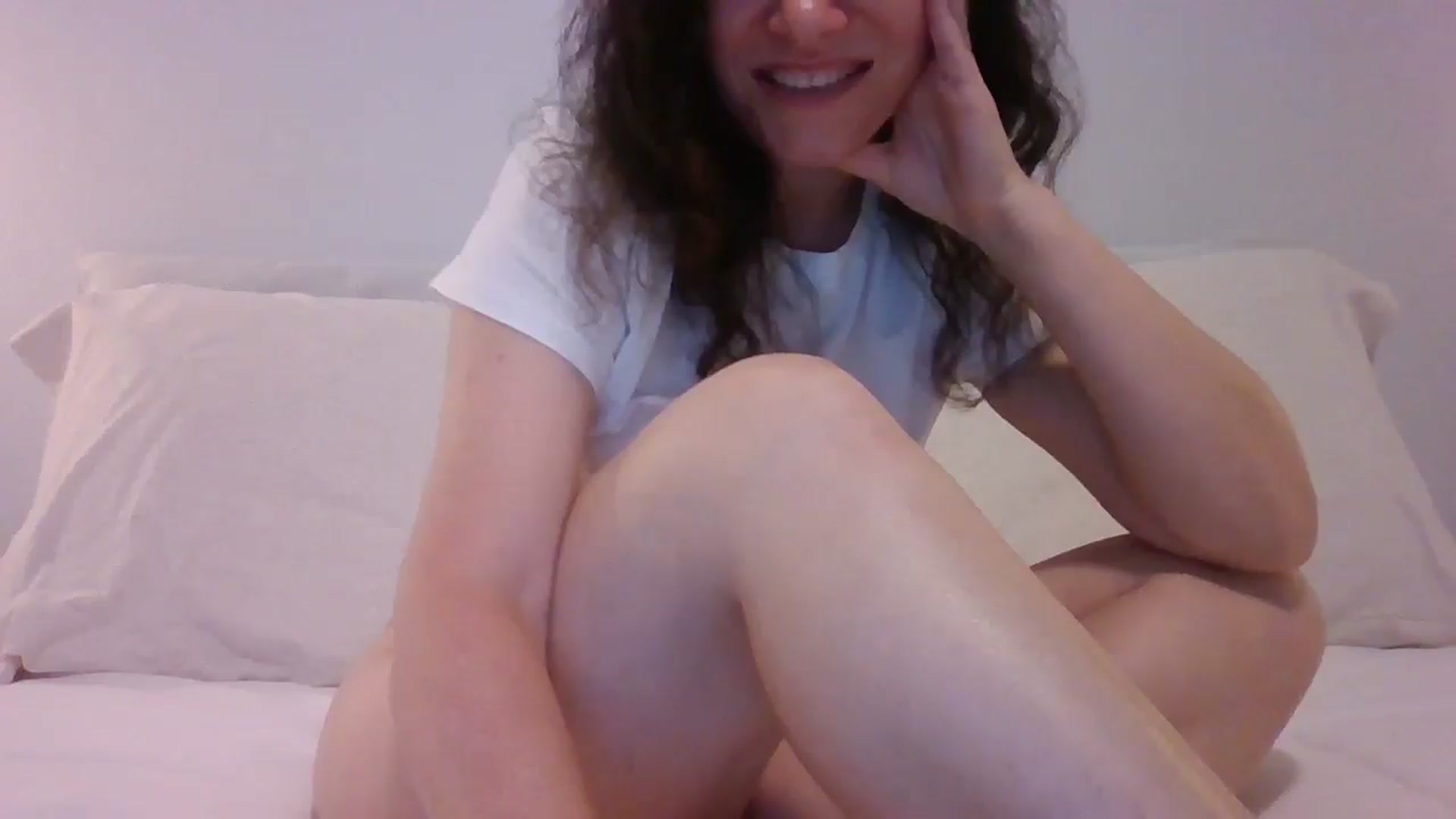 Gallery image thumbnail from LVDOLL's myfreecams stream on, 04/09/2026, 05:09 image 3 of 20