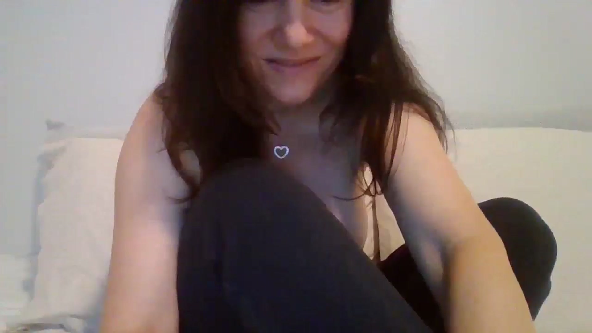 Gallery image thumbnail from LVDOLL's myfreecams stream on, 04/11/2026, 06:39 image 11 of 20