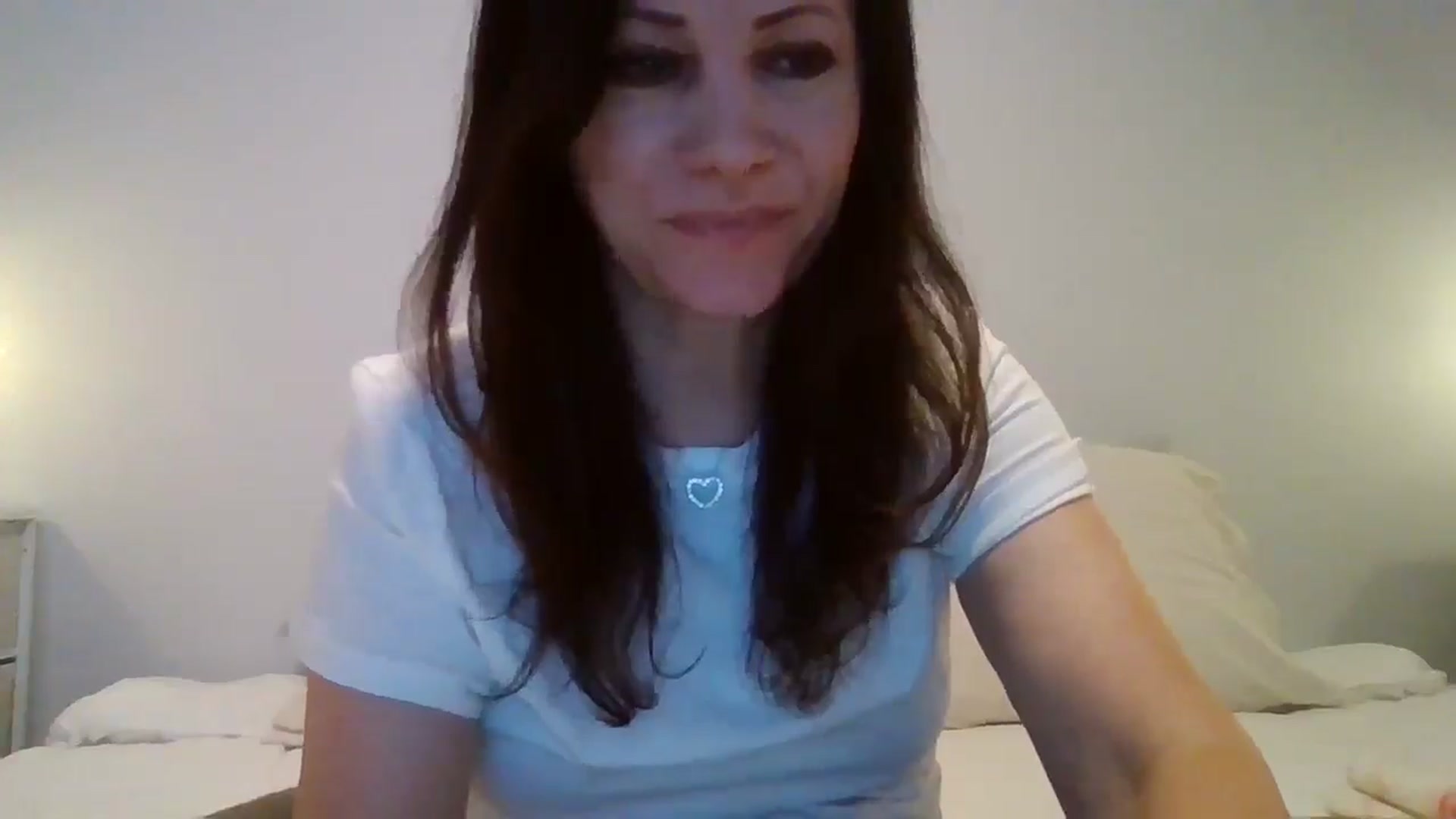 Gallery image thumbnail from LVDOLL's myfreecams stream on, 04/16/2026, 04:41 image 14 of 20
