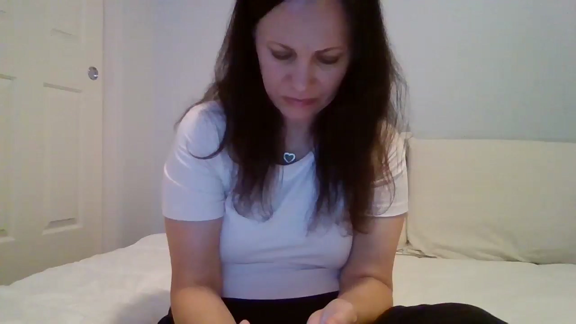 Gallery image thumbnail from LVDOLL's myfreecams stream on, 04/17/2026, 05:05 image 13 of 20