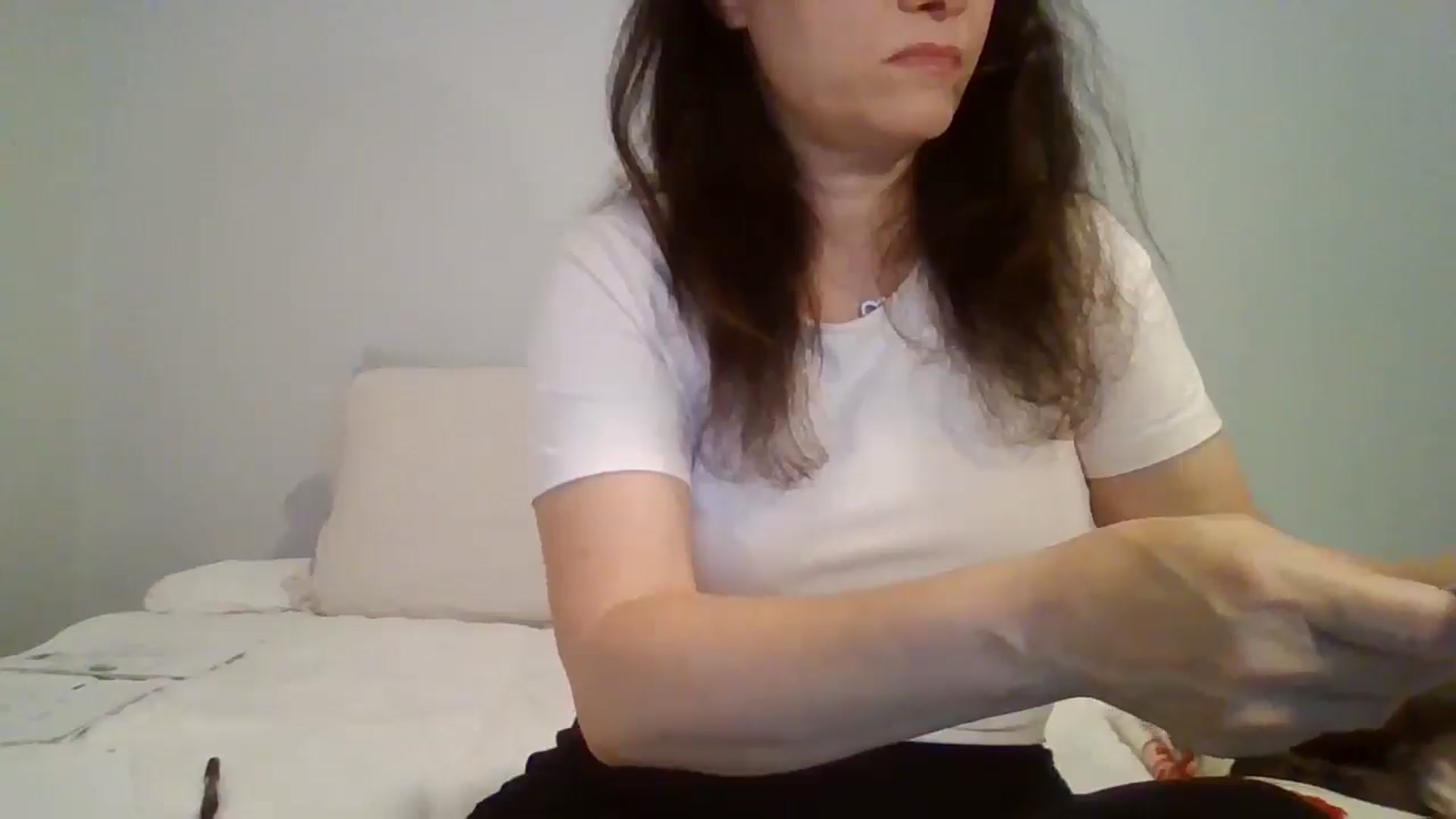Gallery image thumbnail from LVDOLL's myfreecams stream on, 04/17/2026, 05:05 image 2 of 20