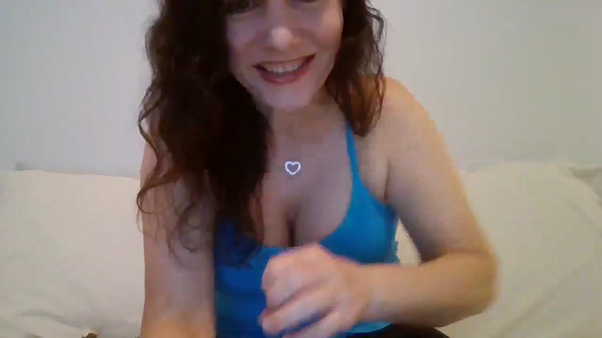 Gallery image thumbnail from LVDOLL's myfreecams stream on, 04/20/2026, 04:05 image 20 of 20