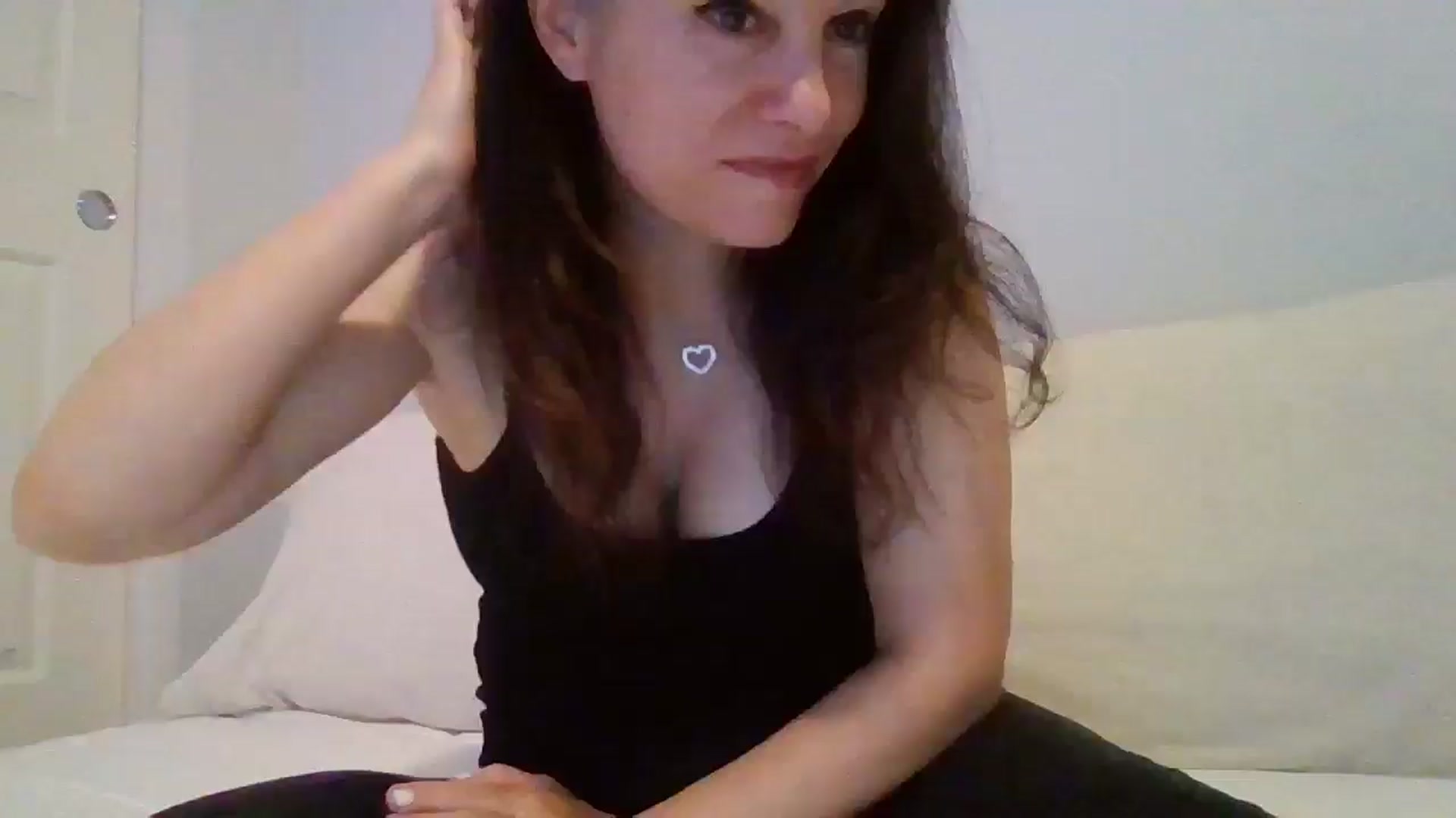 Gallery image thumbnail from LVDOLL's myfreecams stream on, 04/23/2026, 05:01 image 6 of 20