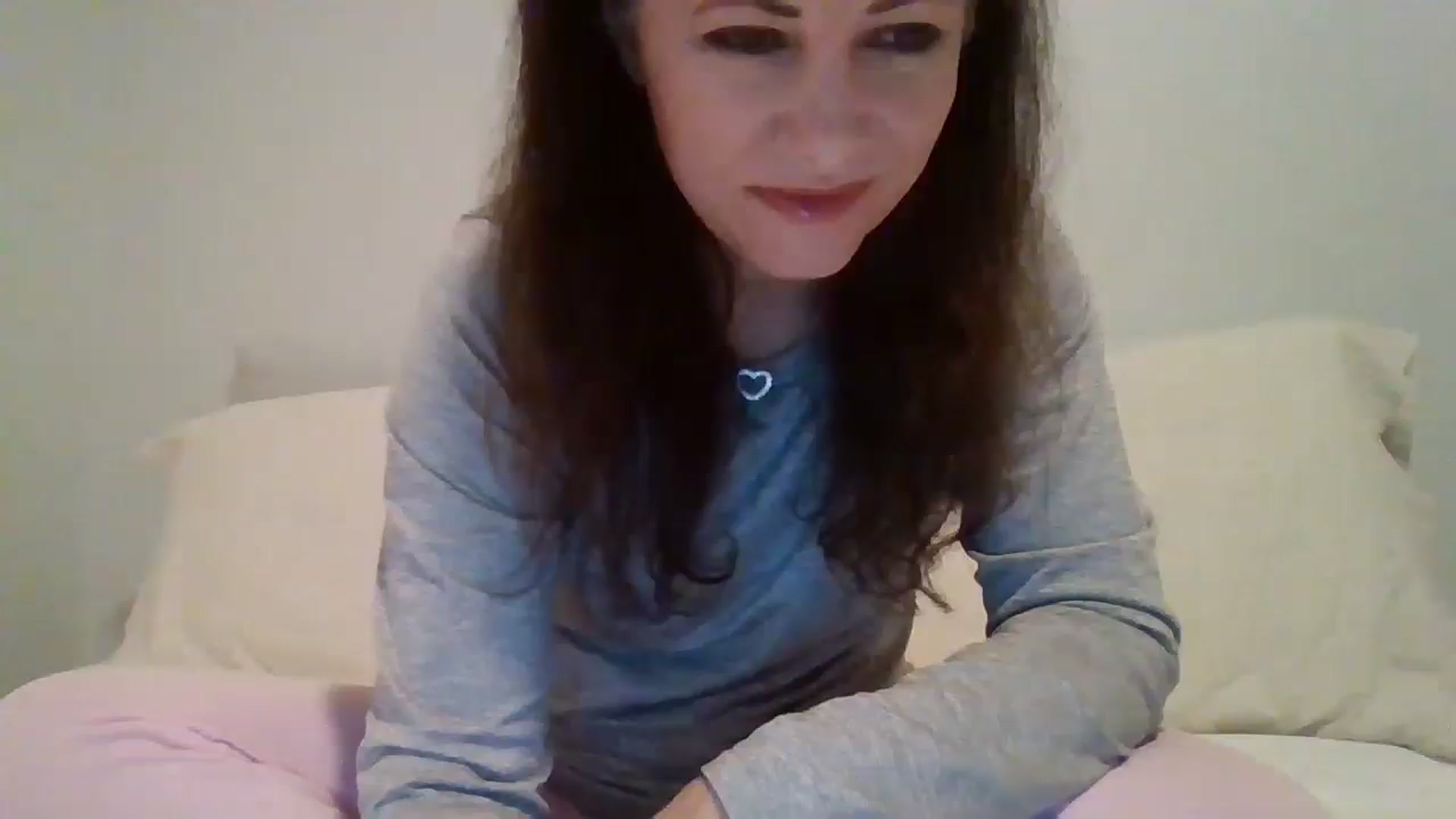 Gallery image thumbnail from LVDOLL's myfreecams stream on, 04/24/2026, 03:27 image 20 of 20