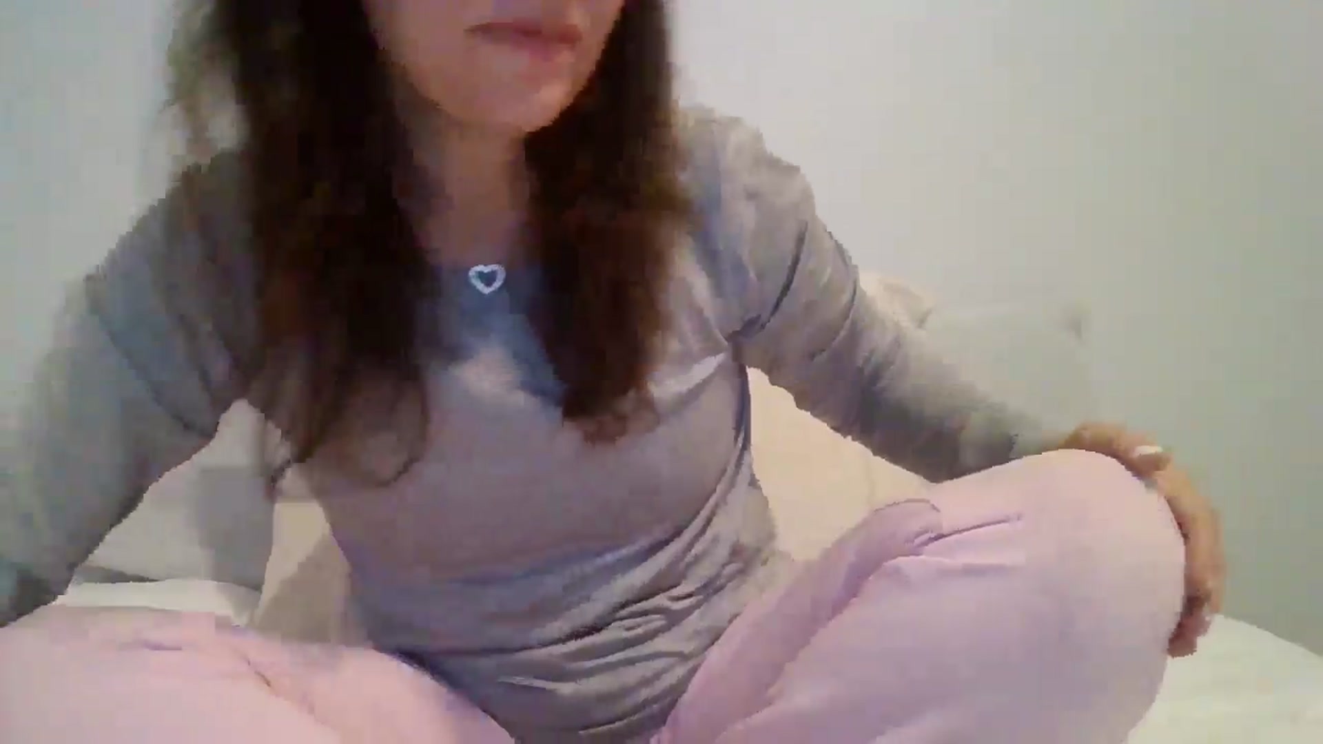 Gallery image thumbnail from LVDOLL's myfreecams stream on, 04/24/2026, 05:32 image 10 of 20