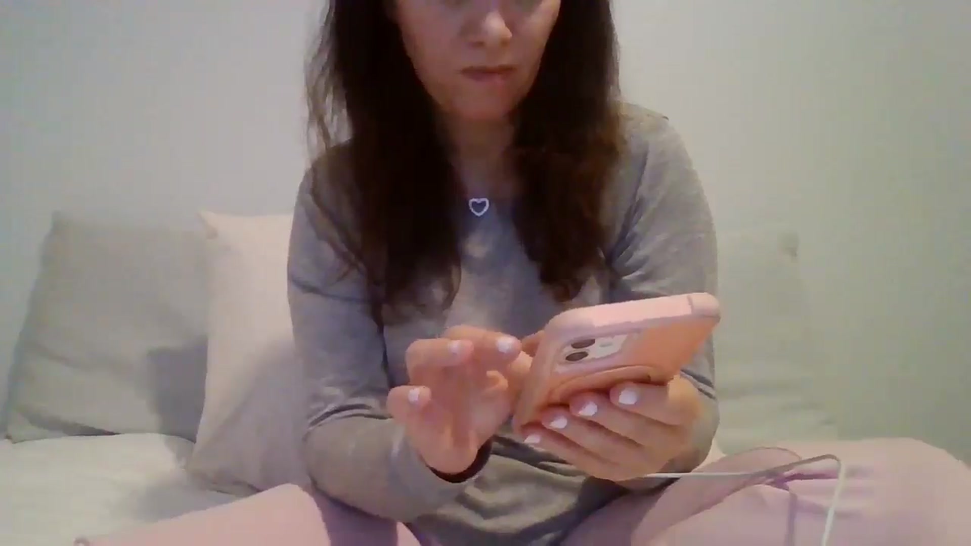 Gallery image thumbnail from LVDOLL's myfreecams stream on, 04/24/2026, 05:32 image 11 of 20