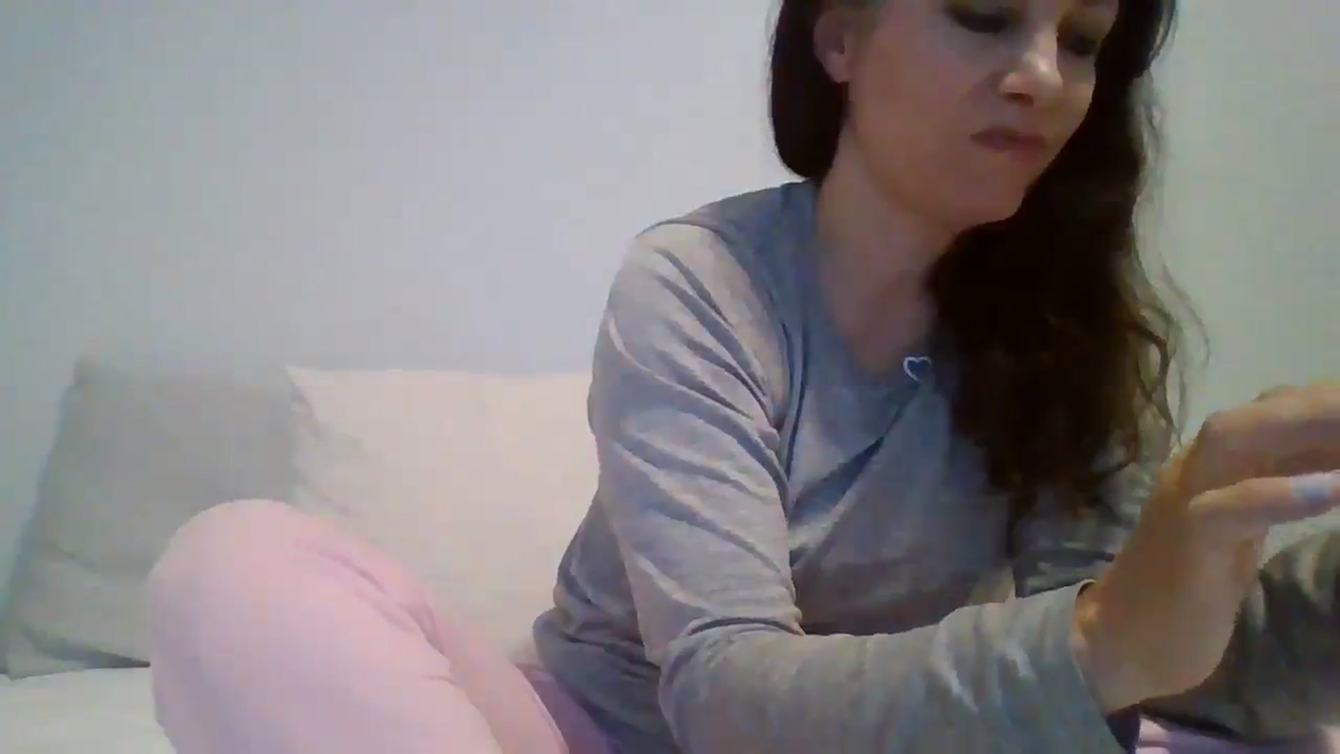 Gallery image thumbnail from LVDOLL's myfreecams stream on, 04/24/2026, 05:32 image 17 of 20