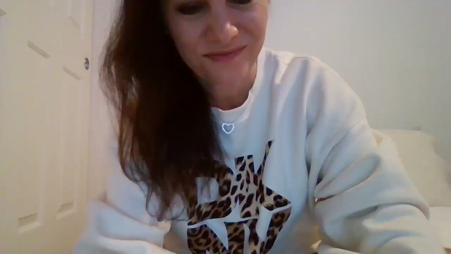 Gallery image thumbnail from LVDOLL's myfreecams stream on, 04/27/2026, 05:09 image 9 of 20